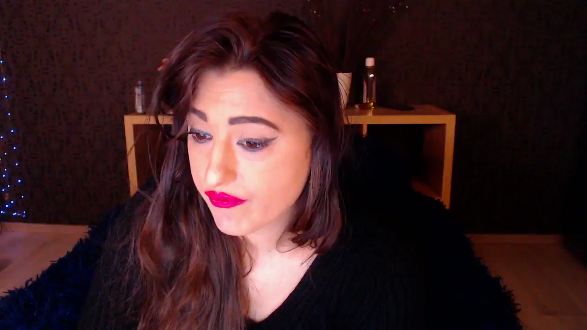 Gallery image thumbnail from HotRebbecca's myfreecams stream on, 11/17/2024, 03:45 image 10 of 20