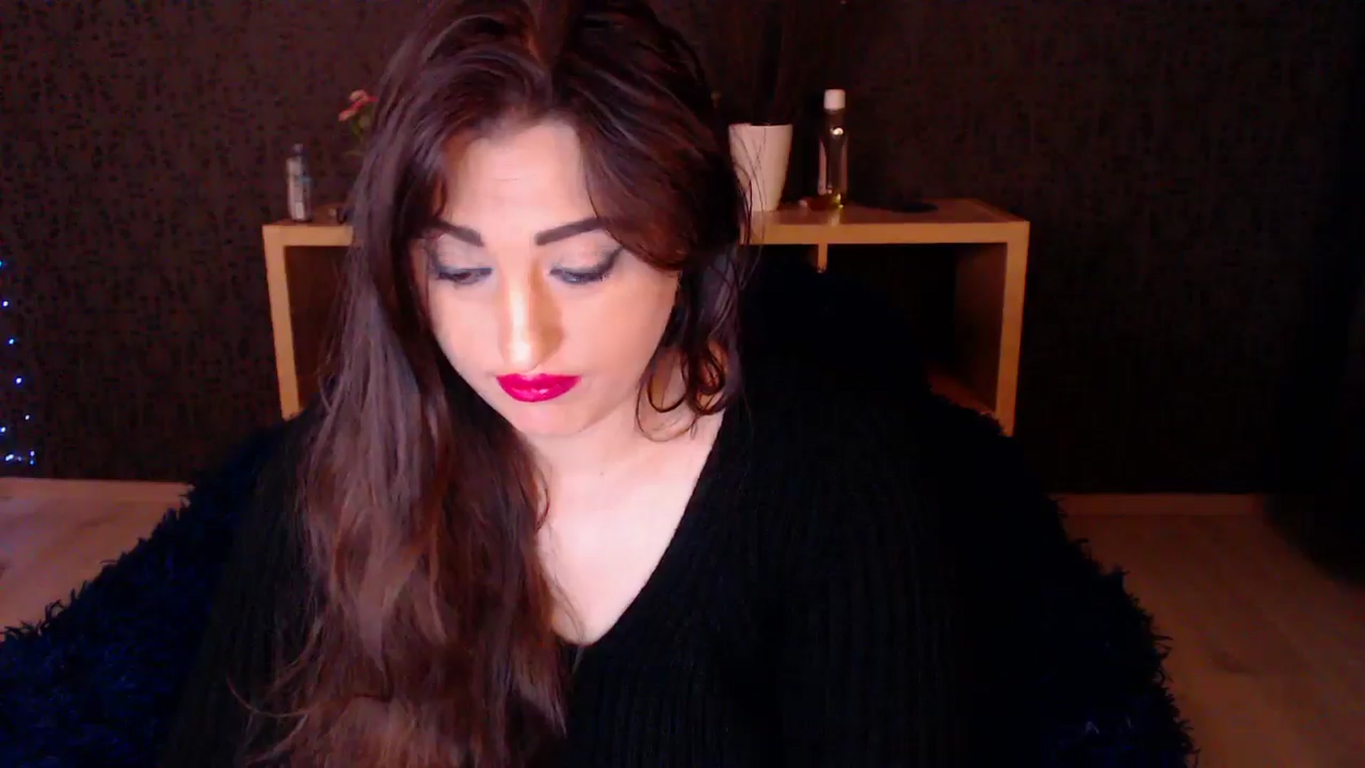 Gallery image thumbnail from HotRebbecca's myfreecams stream on, 11/17/2024, 03:45 image 5 of 20