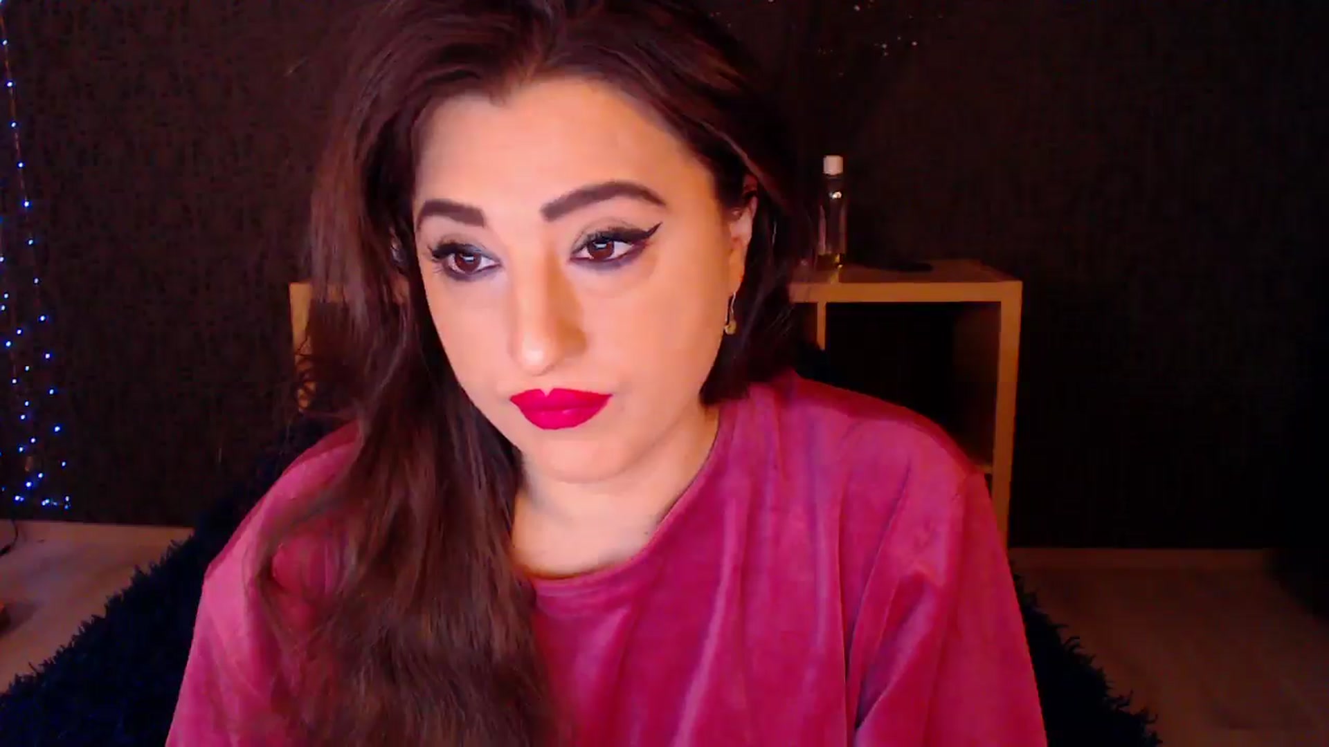 Gallery image thumbnail from HotRebbecca's myfreecams stream on, 11/17/2024, 23:52 image 6 of 20