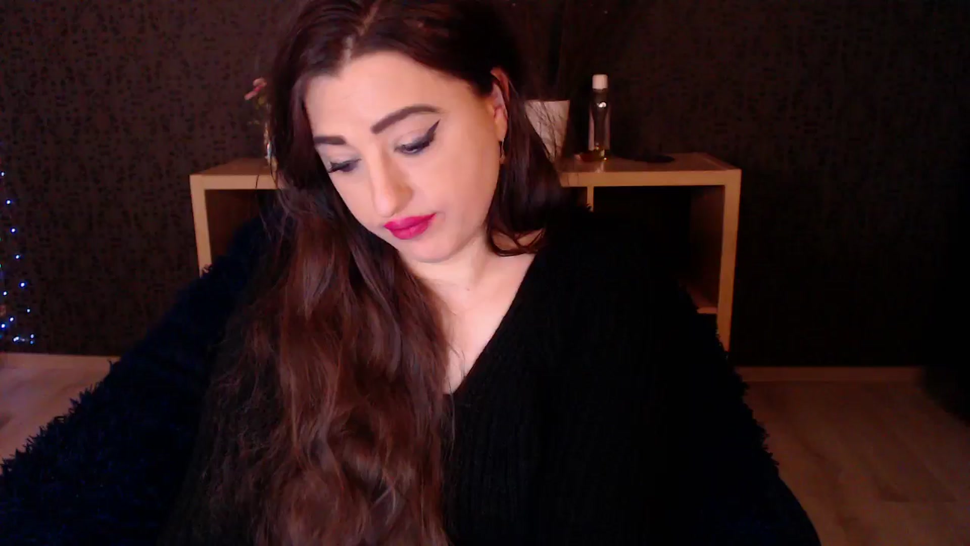 Gallery image thumbnail from HotRebbecca's myfreecams stream on, 11/18/2024, 03:35 image 2 of 20
