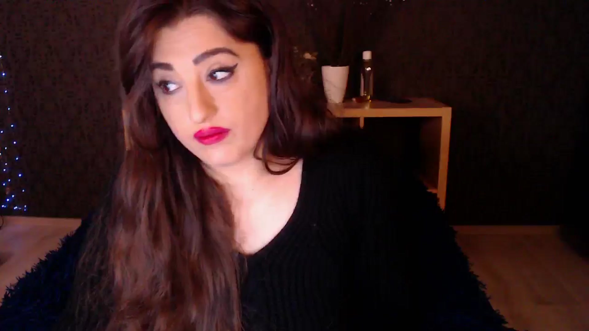 Gallery image thumbnail from HotRebbecca's myfreecams stream on, 11/18/2024, 03:35 image 9 of 20