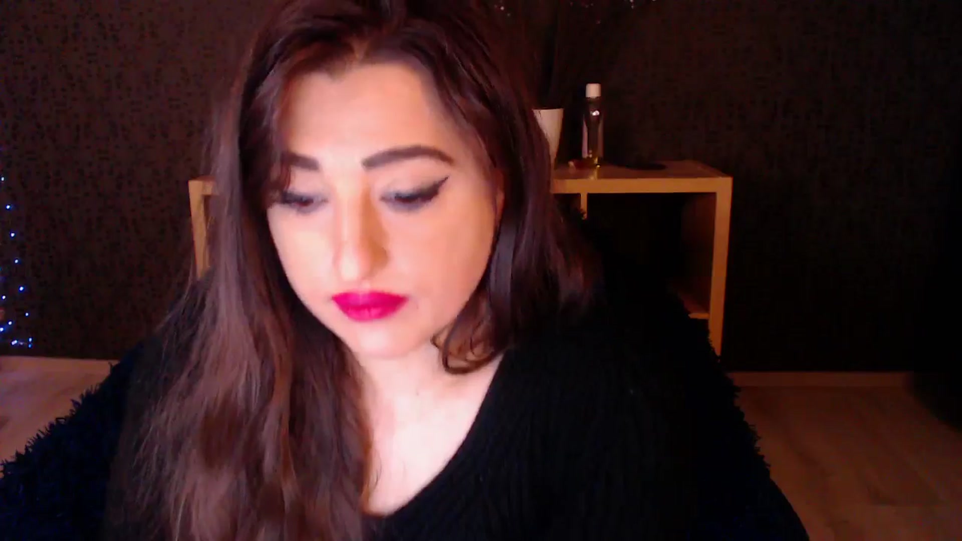 Gallery image thumbnail from HotRebbecca's myfreecams stream on, 11/18/2024, 03:35 image 5 of 20