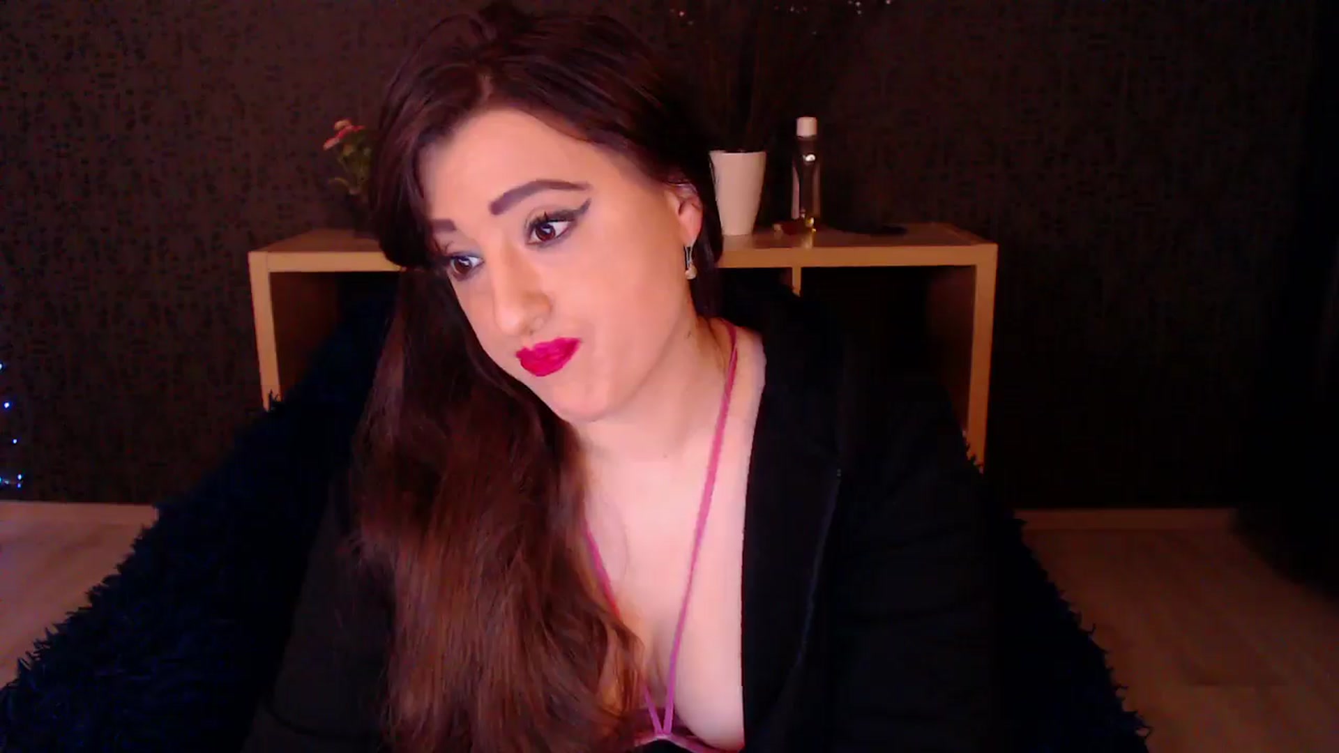 Gallery image thumbnail from HotRebbecca's myfreecams stream on, 11/19/2024, 24:51 image 10 of 20
