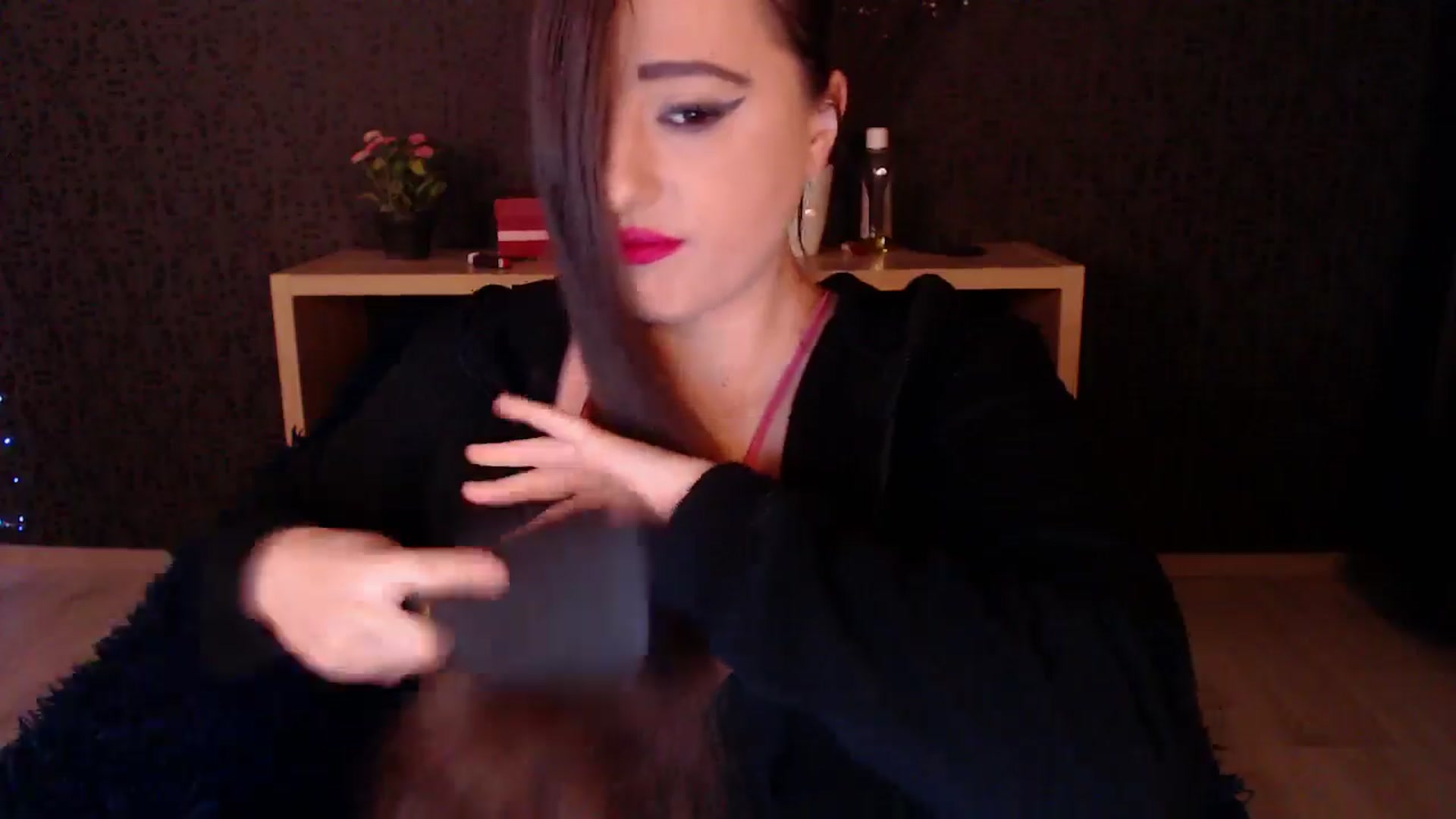 Gallery image thumbnail from HotRebbecca's myfreecams stream on, 11/19/2024, 24:51 image 8 of 20