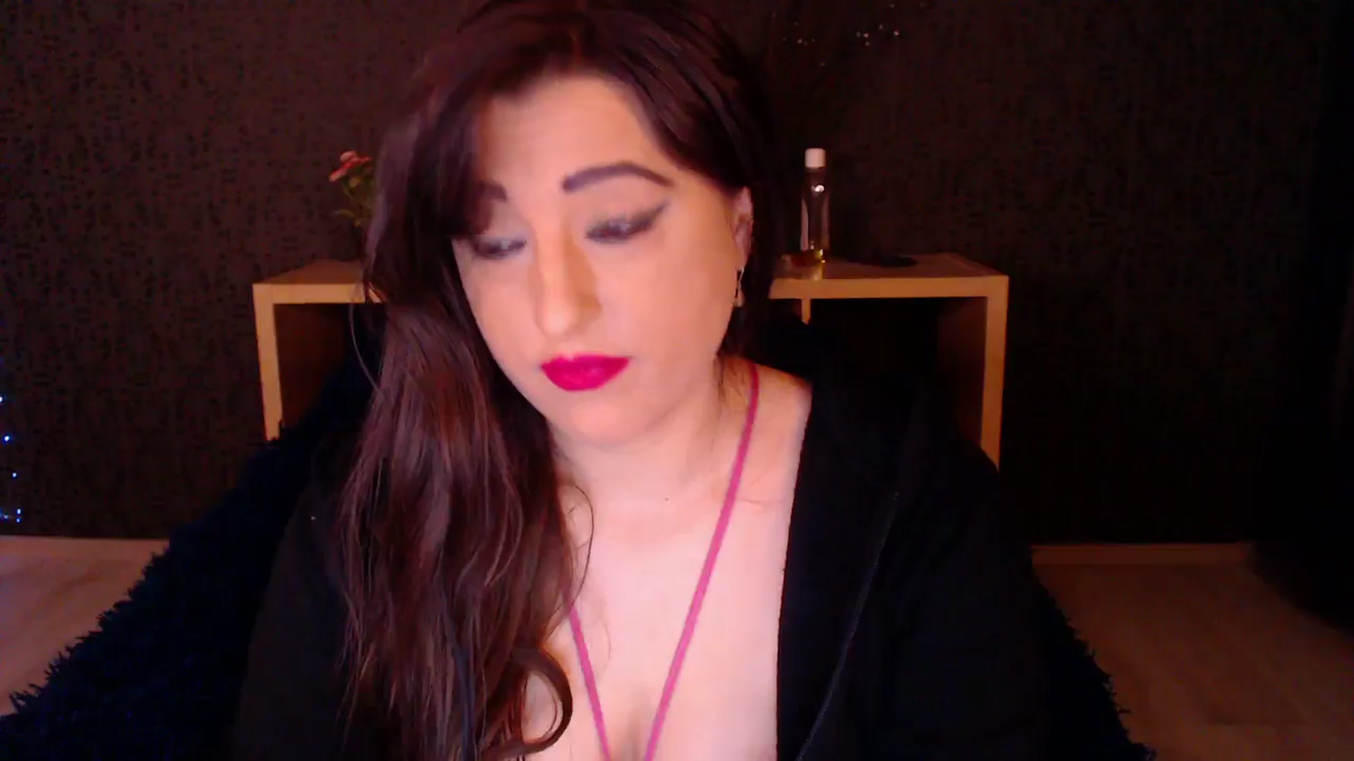 Gallery image thumbnail from HotRebbecca's myfreecams stream on, 11/19/2024, 24:51 image 20 of 20