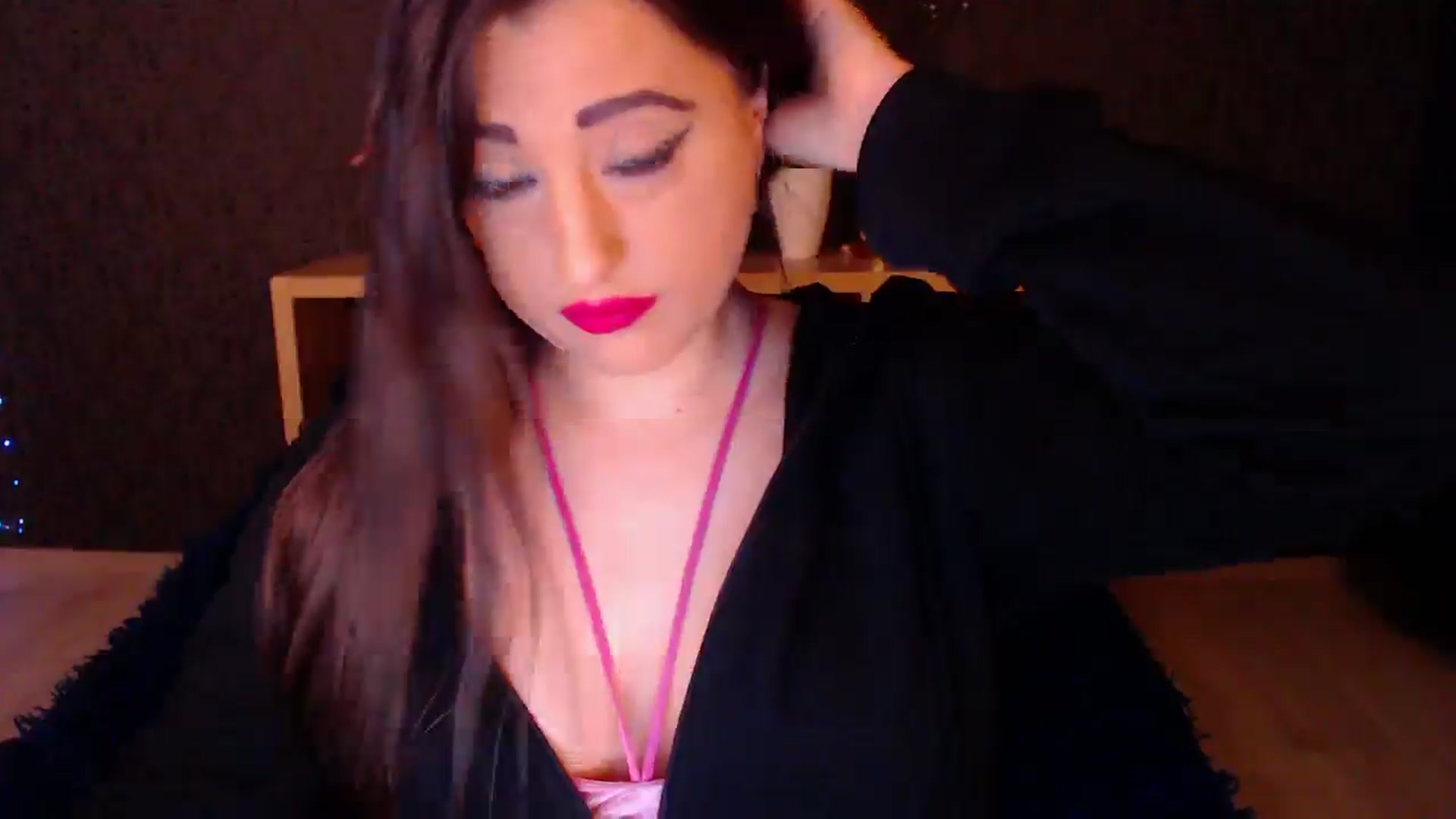 Gallery image thumbnail from HotRebbecca's myfreecams stream on, 11/19/2024, 24:51 image 19 of 20