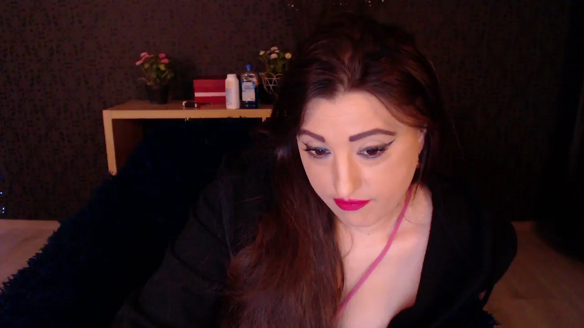 Gallery image thumbnail from HotRebbecca's myfreecams stream on, 11/19/2024, 24:51 image 4 of 20