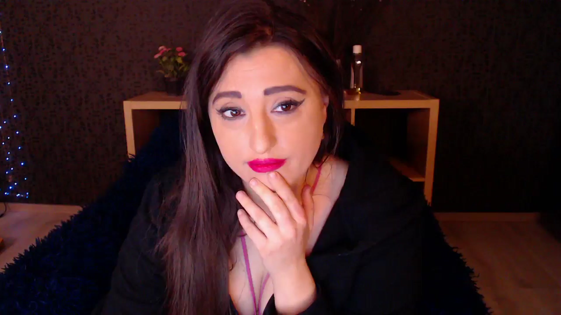 Gallery image thumbnail from HotRebbecca's myfreecams stream on, 11/19/2024, 02:29 image 18 of 20