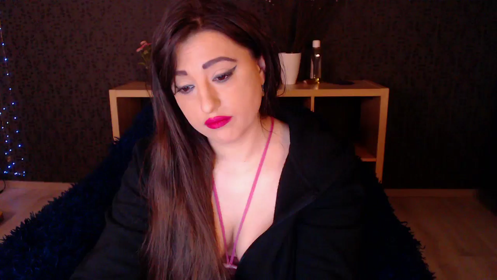 Gallery image thumbnail from HotRebbecca's myfreecams stream on, 11/19/2024, 02:29 image 11 of 20