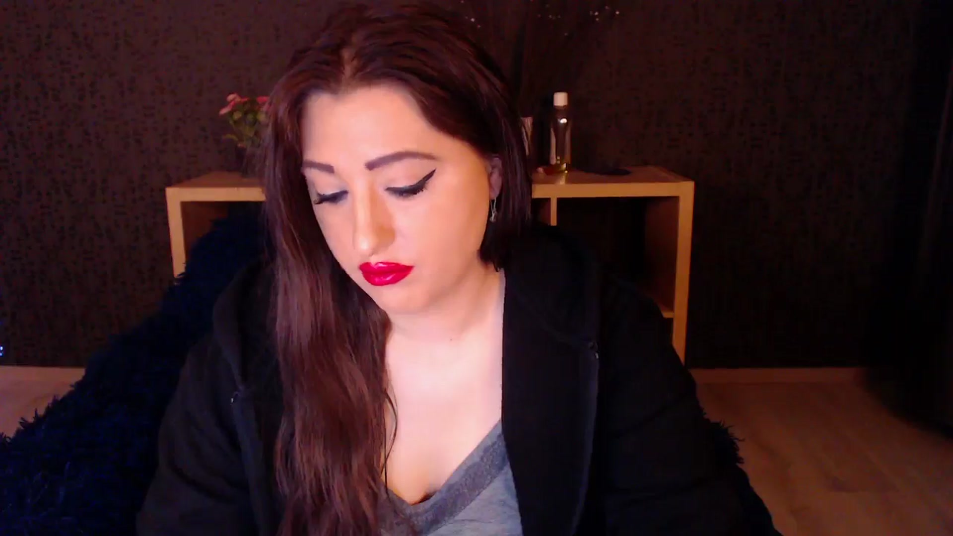 Gallery image thumbnail from HotRebbecca's myfreecams stream on, 11/21/2024, 01:59 image 2 of 20