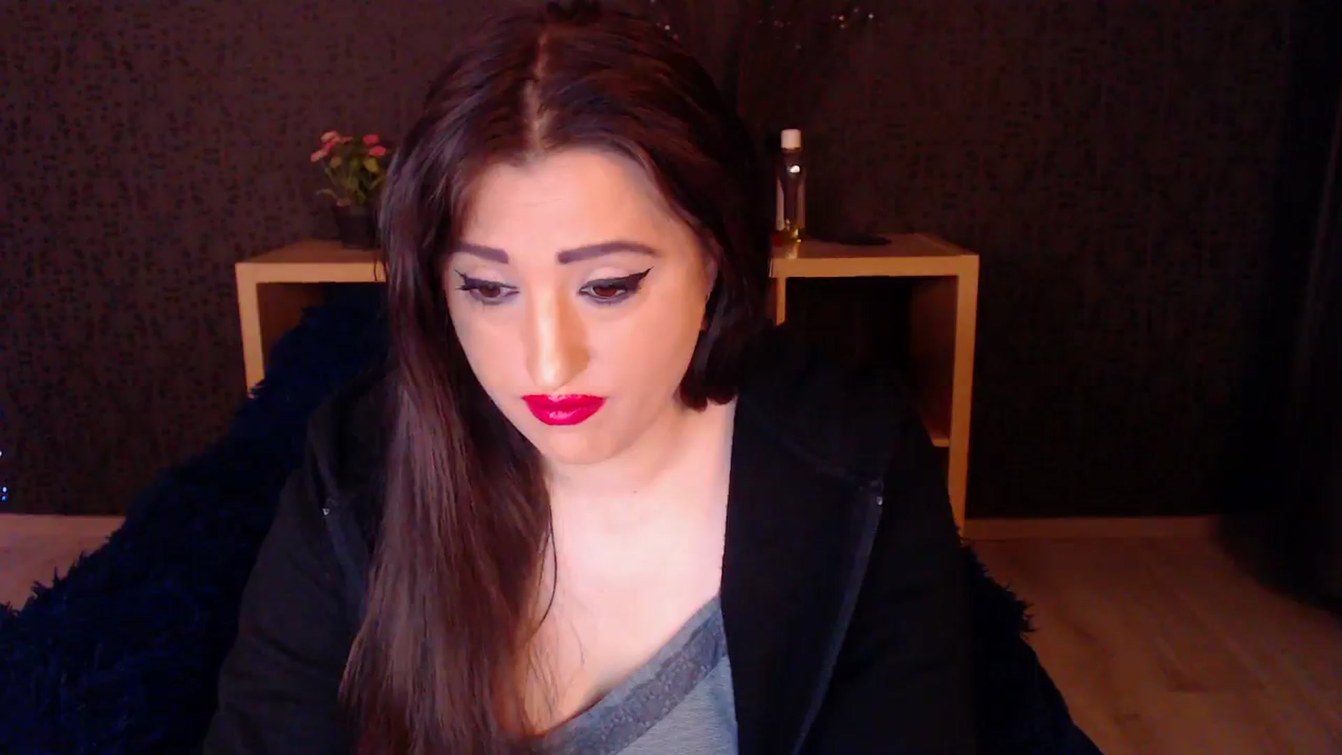 Gallery image thumbnail from HotRebbecca's myfreecams stream on, 11/21/2024, 01:59 image 10 of 20