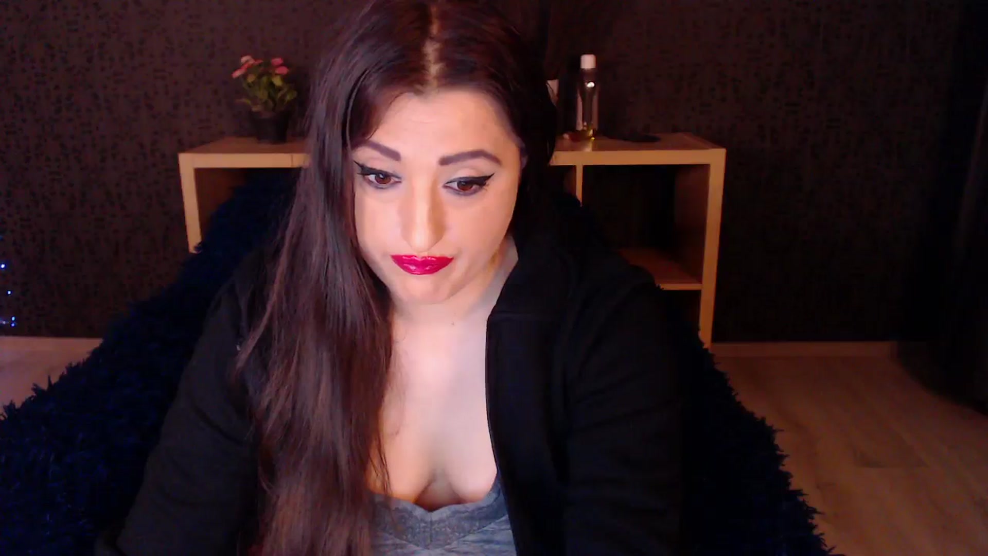 Gallery image thumbnail from HotRebbecca's myfreecams stream on, 11/21/2024, 01:59 image 17 of 20