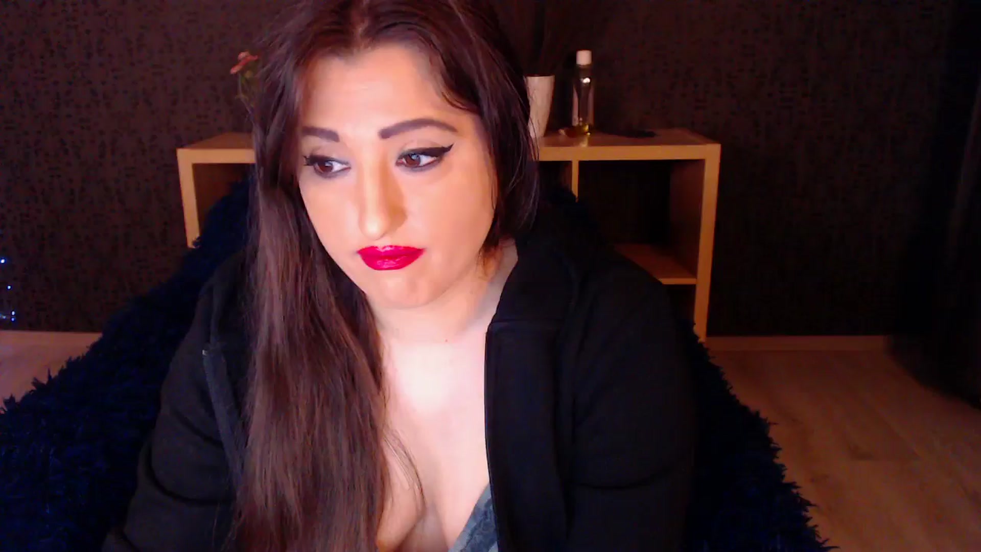 Gallery image thumbnail from HotRebbecca's myfreecams stream on, 11/21/2024, 01:59 image 18 of 20