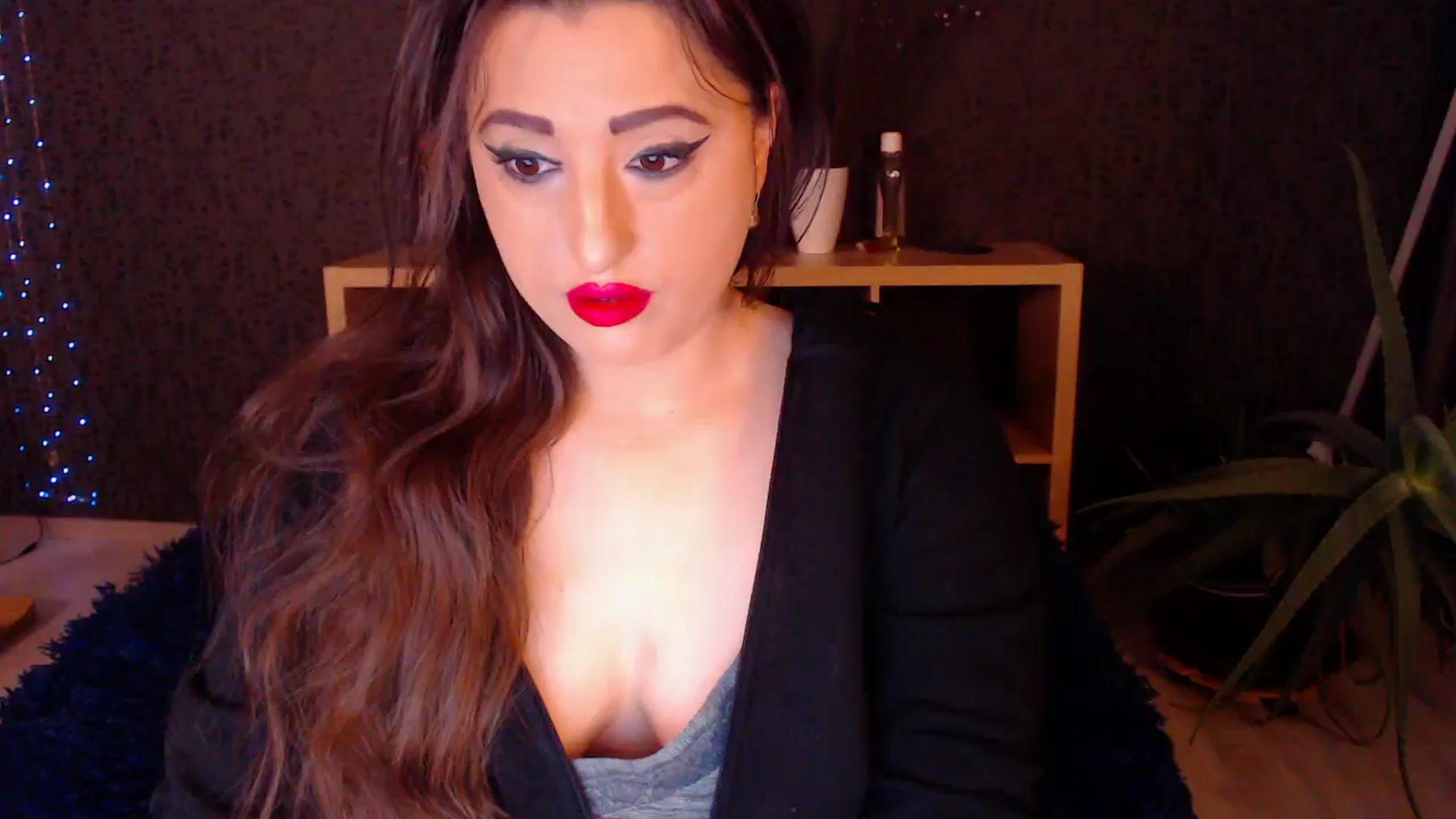 Gallery image thumbnail from HotRebbecca's myfreecams stream on, 11/21/2024, 23:22 image 14 of 20