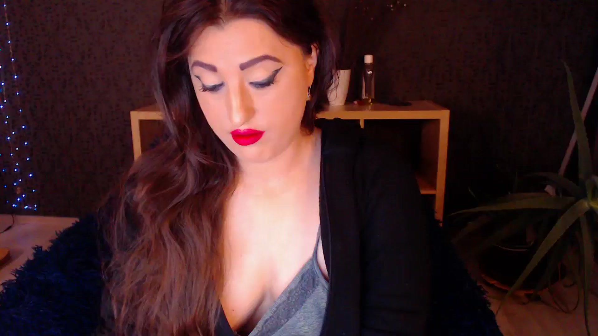 Gallery image thumbnail from HotRebbecca's myfreecams stream on, 11/21/2024, 23:22 image 17 of 20