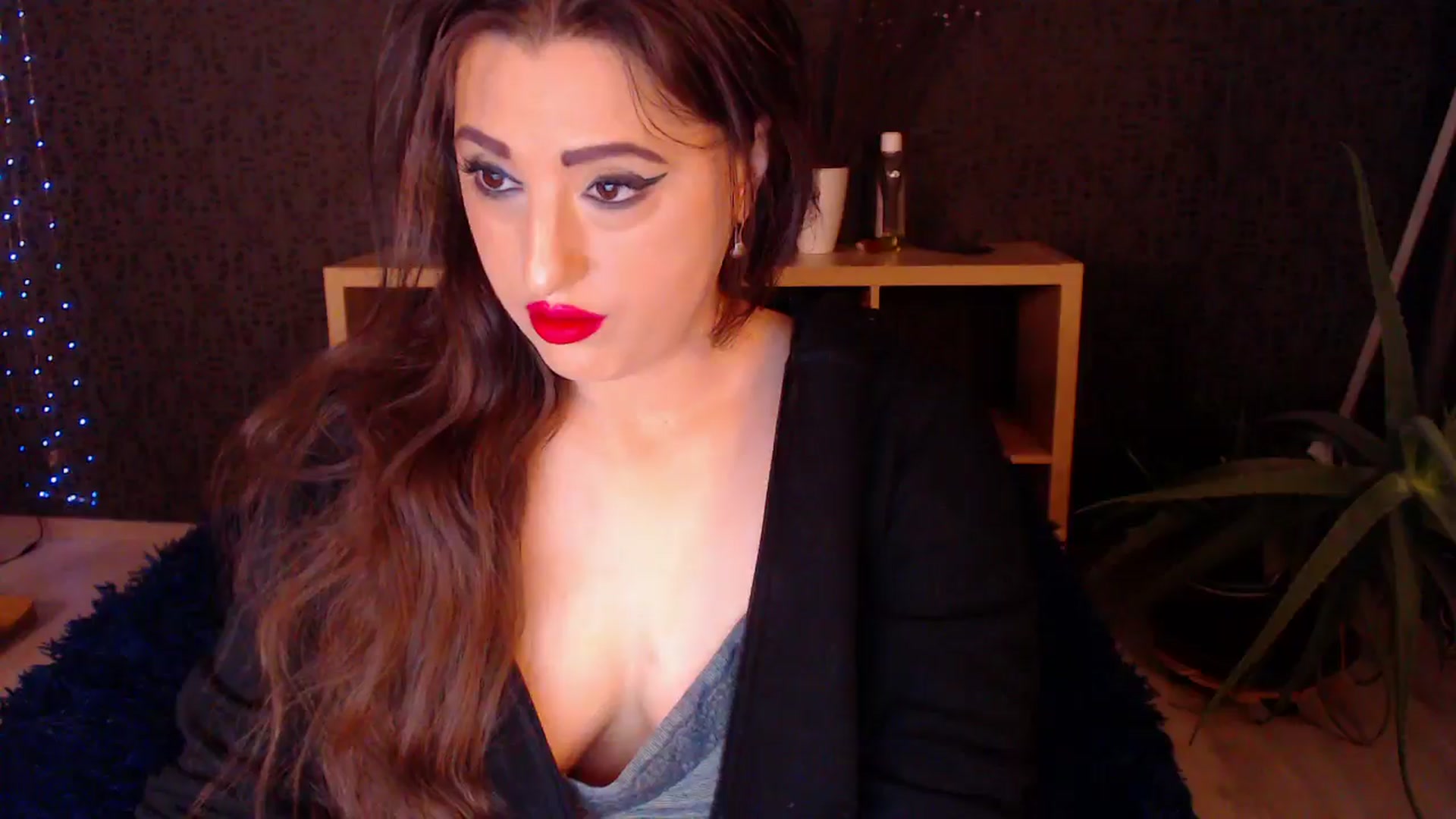 Gallery image thumbnail from HotRebbecca's myfreecams stream on, 11/21/2024, 23:22 image 15 of 20