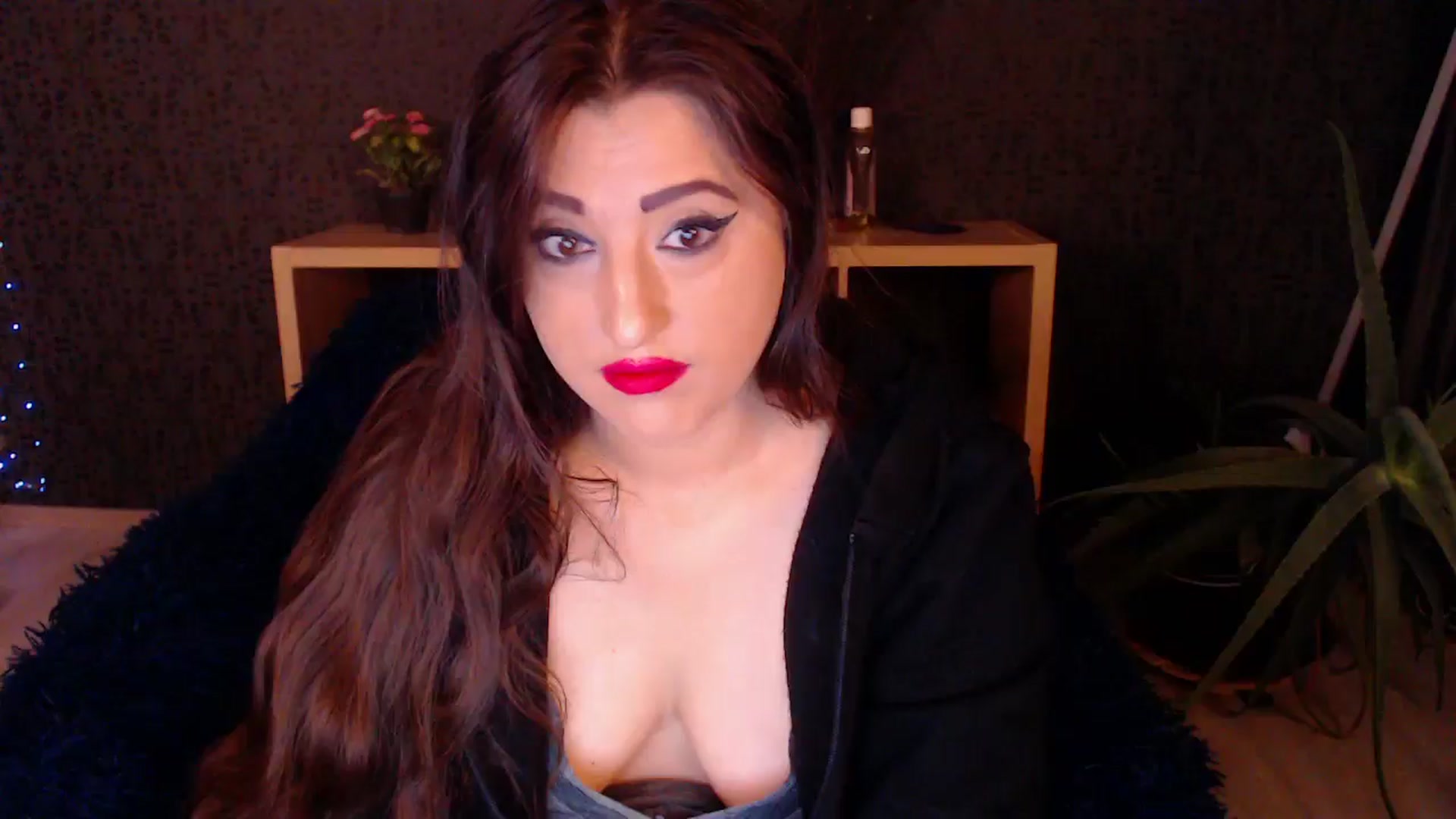 Gallery image thumbnail from HotRebbecca's myfreecams stream on, 11/22/2024, 01:01 image 8 of 20