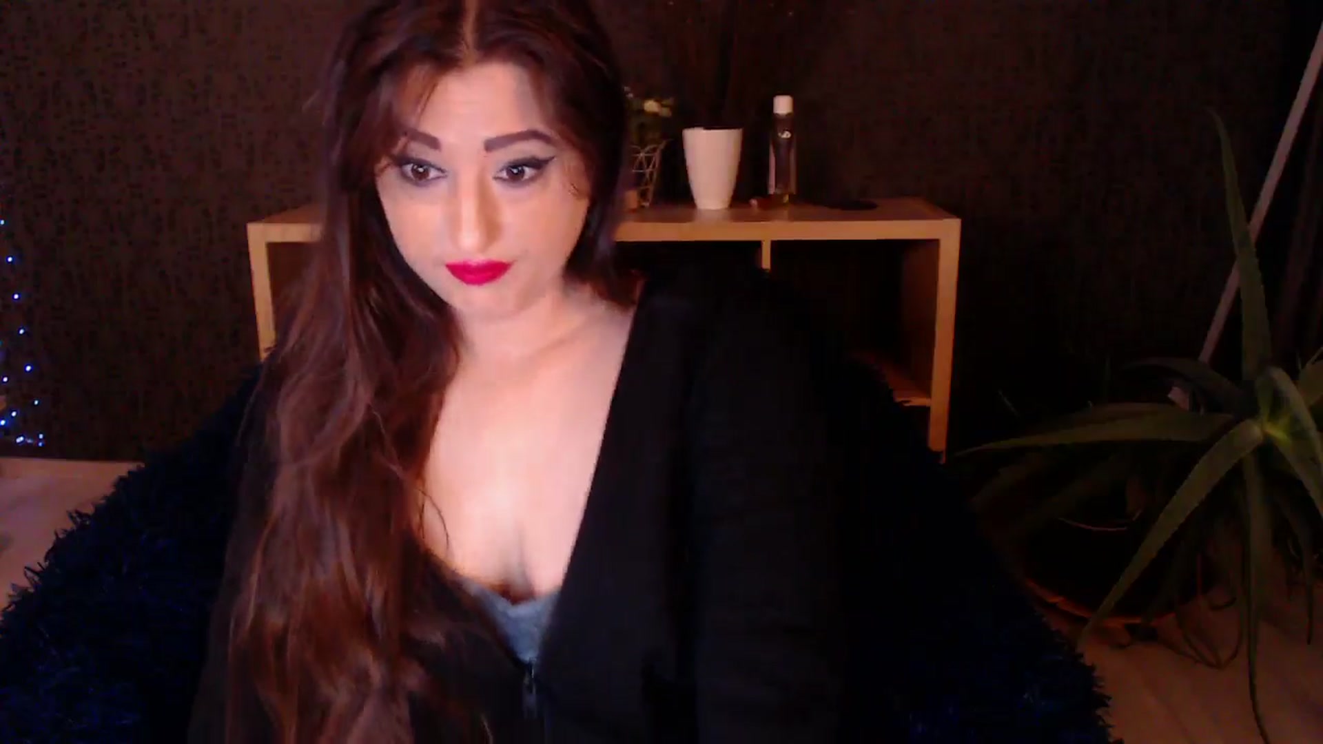 Gallery image thumbnail from HotRebbecca's myfreecams stream on, 11/22/2024, 01:01 image 19 of 20