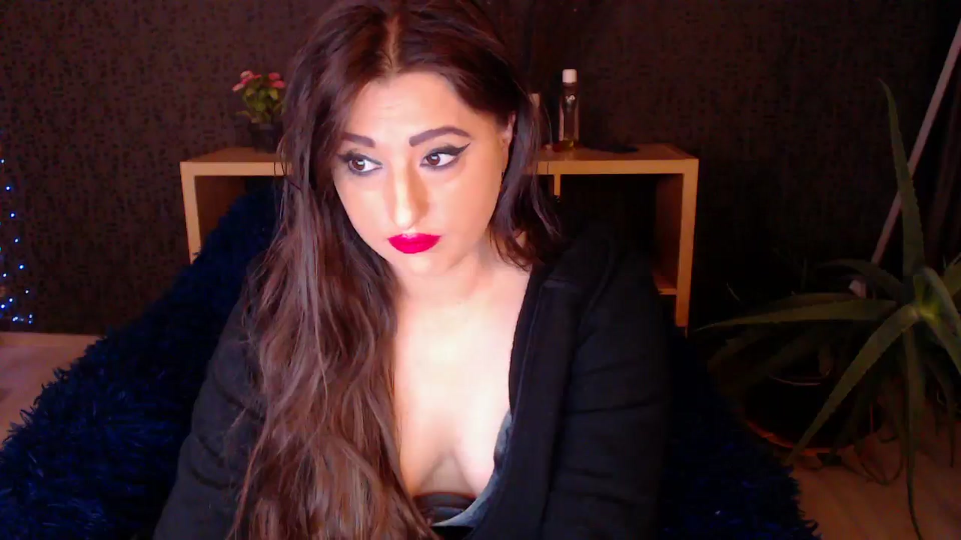 Gallery image thumbnail from HotRebbecca's myfreecams stream on, 11/22/2024, 01:58 image 14 of 20