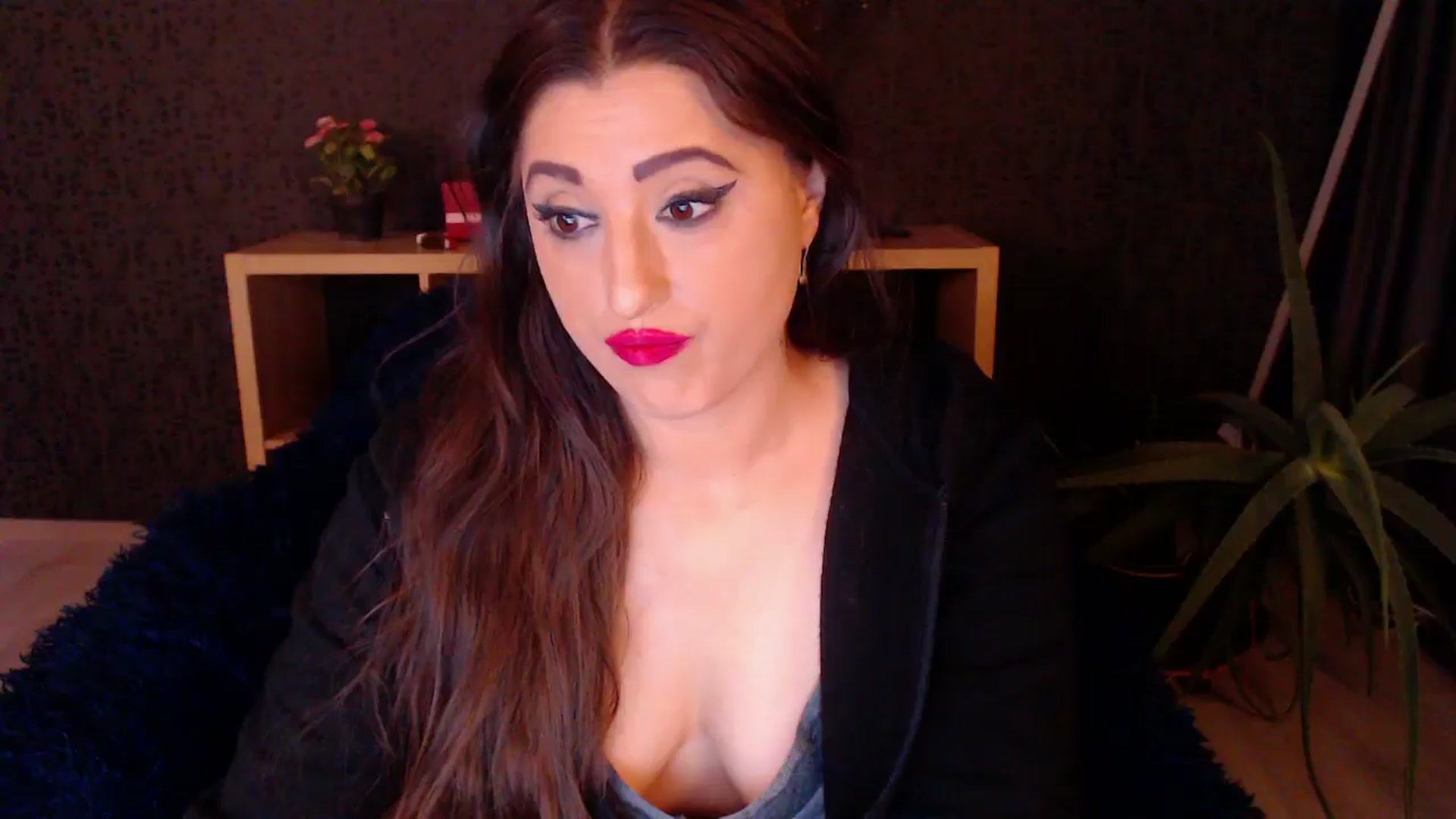 Gallery image thumbnail from HotRebbecca's myfreecams stream on, 11/22/2024, 03:43 image 12 of 20