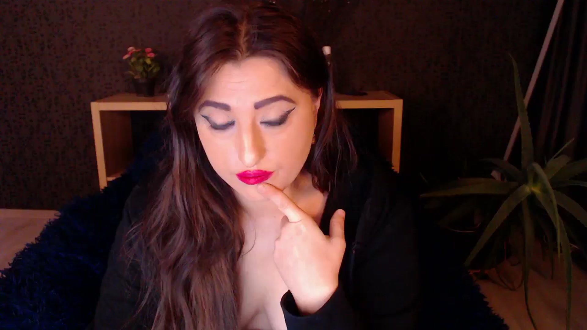 Gallery image thumbnail from HotRebbecca's myfreecams stream on, 11/22/2024, 03:43 image 19 of 20