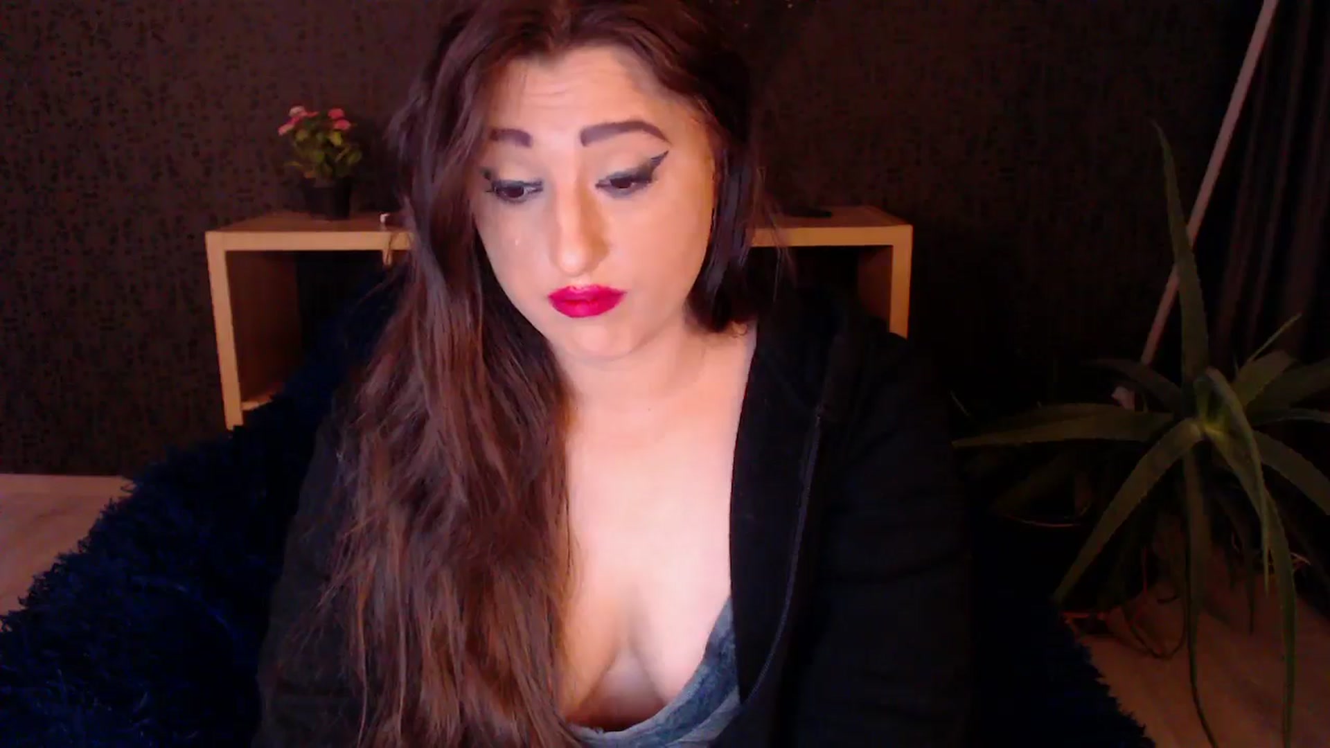 Gallery image thumbnail from HotRebbecca's myfreecams stream on, 11/22/2024, 03:43 image 16 of 20