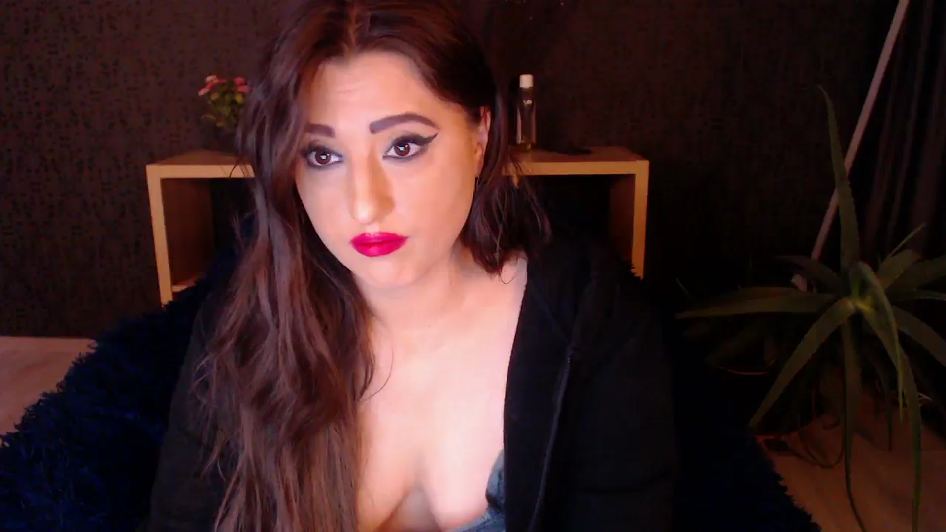 Gallery image thumbnail from HotRebbecca's myfreecams stream on, 11/22/2024, 03:43 image 17 of 20