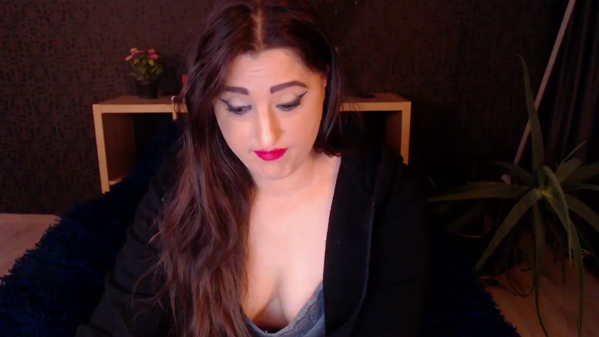 Gallery image thumbnail from HotRebbecca's myfreecams stream on, 11/22/2024, 03:43 image 11 of 20