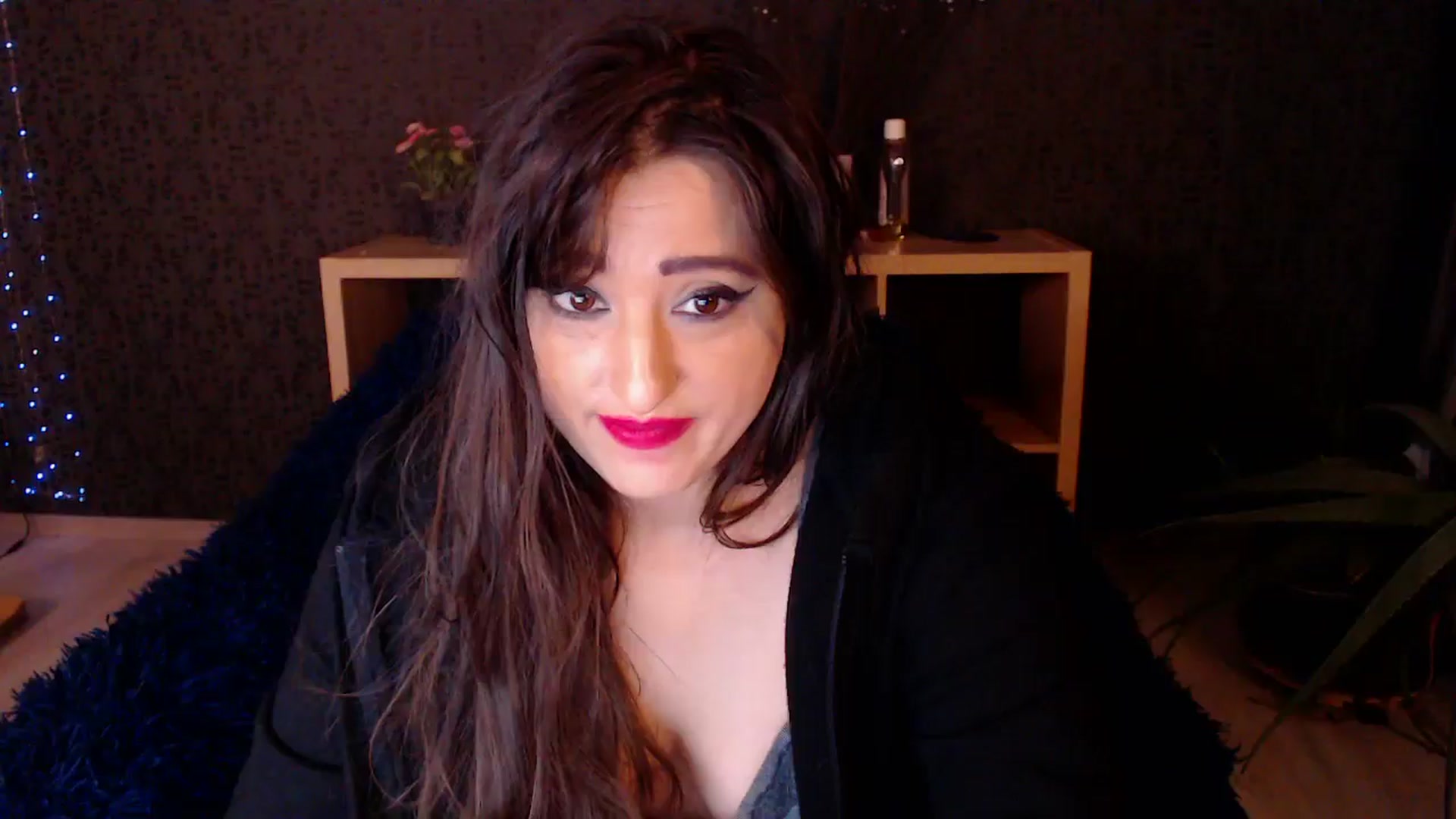 Gallery image thumbnail from HotRebbecca's myfreecams stream on, 11/23/2024, 03:30 image 18 of 20