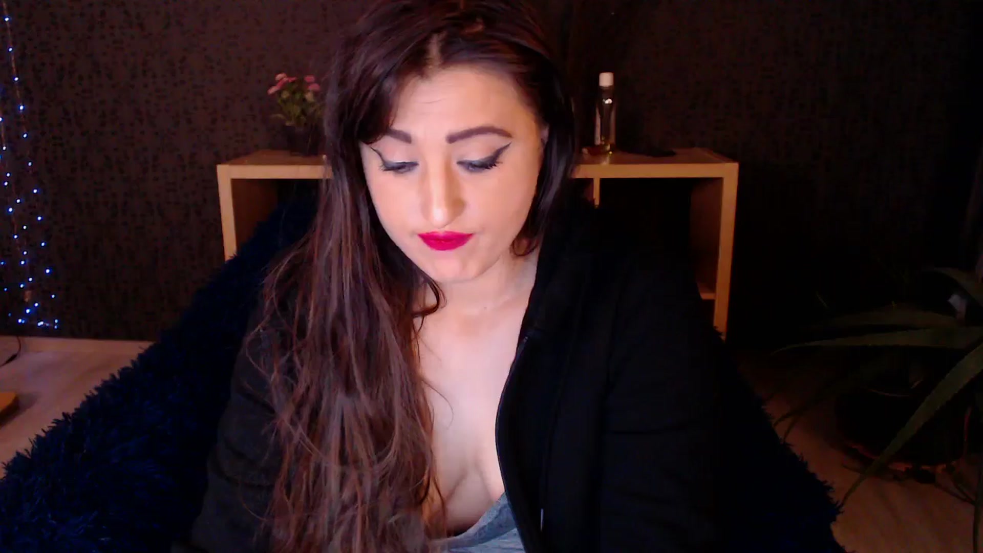Gallery image thumbnail from HotRebbecca's myfreecams stream on, 11/23/2024, 03:30 image 4 of 20