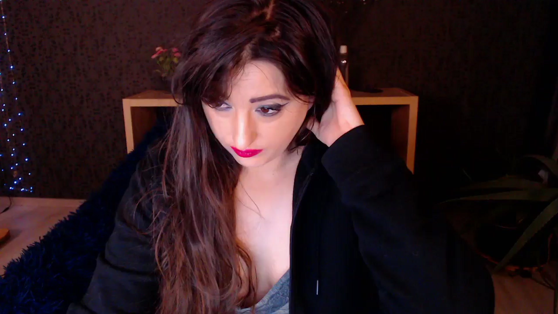 Gallery image thumbnail from HotRebbecca's myfreecams stream on, 11/23/2024, 03:30 image 9 of 20