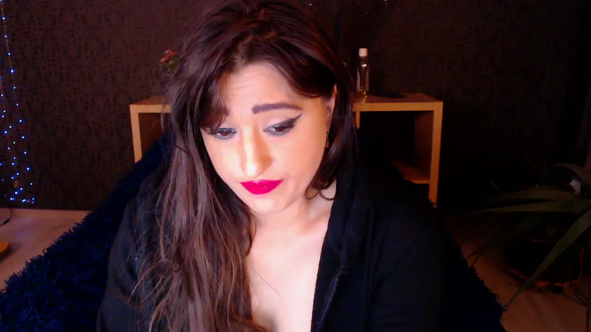 Gallery image thumbnail from HotRebbecca's myfreecams stream on, 11/23/2024, 03:30 image 14 of 20
