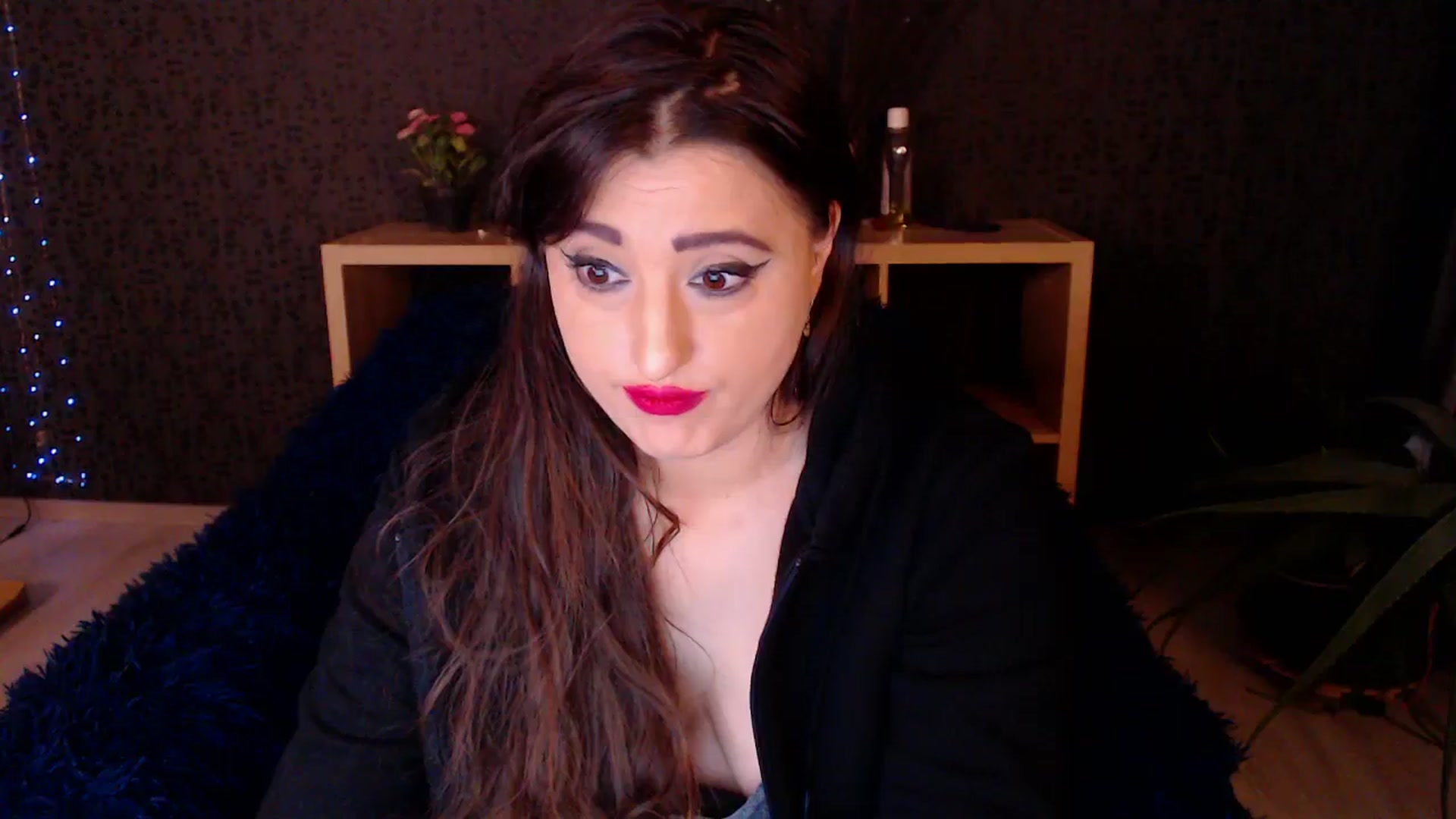 Gallery image thumbnail from HotRebbecca's myfreecams stream on, 11/23/2024, 03:30 image 7 of 20