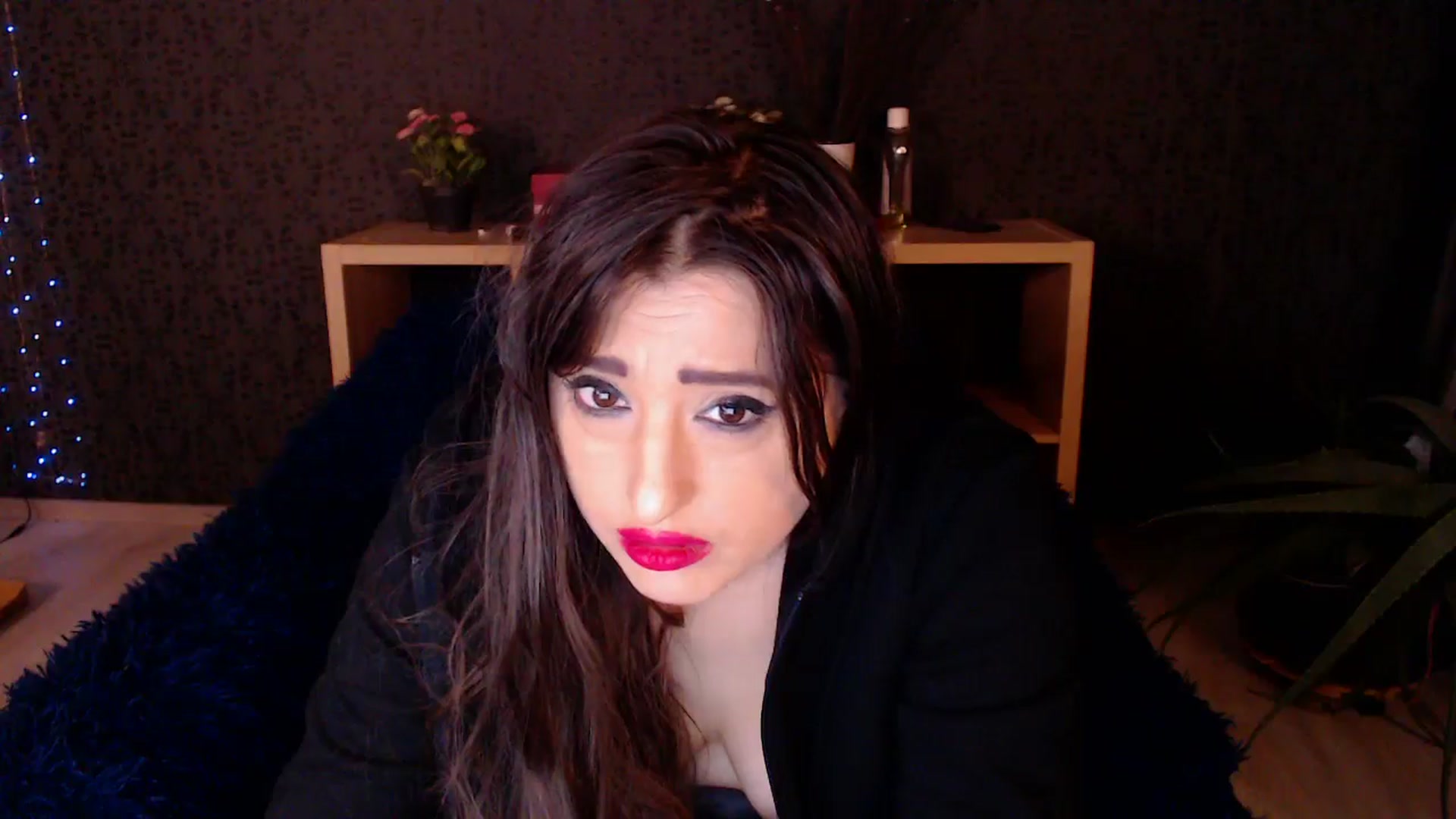 Gallery image thumbnail from HotRebbecca's myfreecams stream on, 11/23/2024, 03:30 image 6 of 20