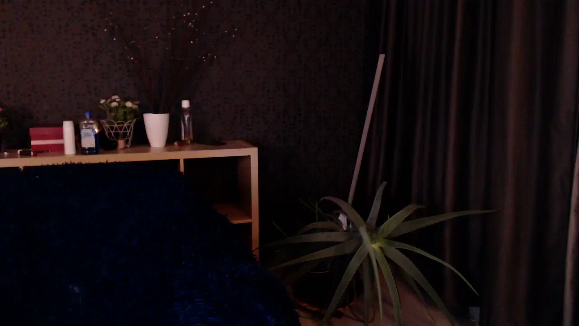 Gallery image thumbnail from HotRebbecca's myfreecams stream on, 11/23/2024, 23:01 image 1 of 20