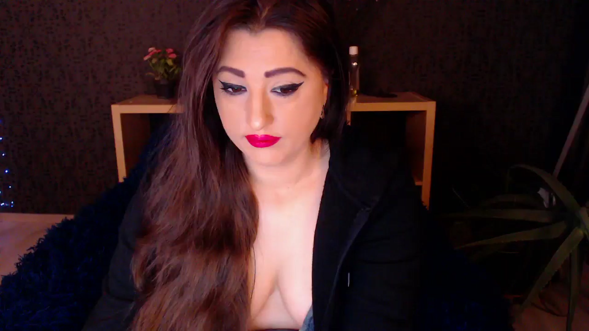 Gallery image thumbnail from HotRebbecca's myfreecams stream on, 11/24/2024, 24:14 image 4 of 20