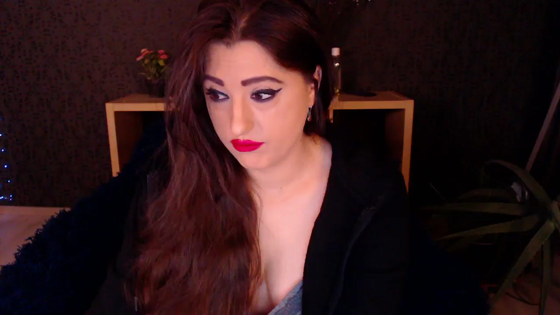 Gallery image thumbnail from HotRebbecca's myfreecams stream on, 11/24/2024, 24:14 image 11 of 20