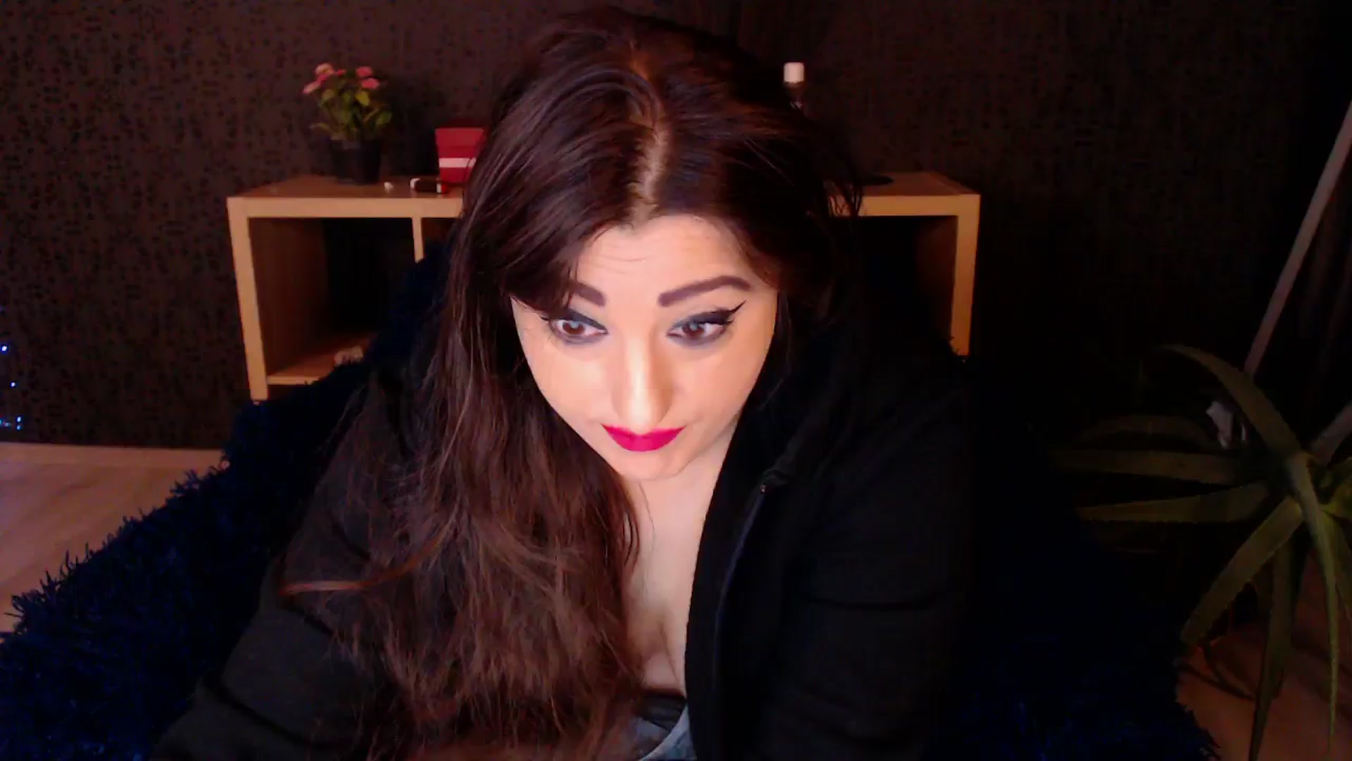 Gallery image thumbnail from HotRebbecca's myfreecams stream on, 11/24/2024, 01:12 image 10 of 20