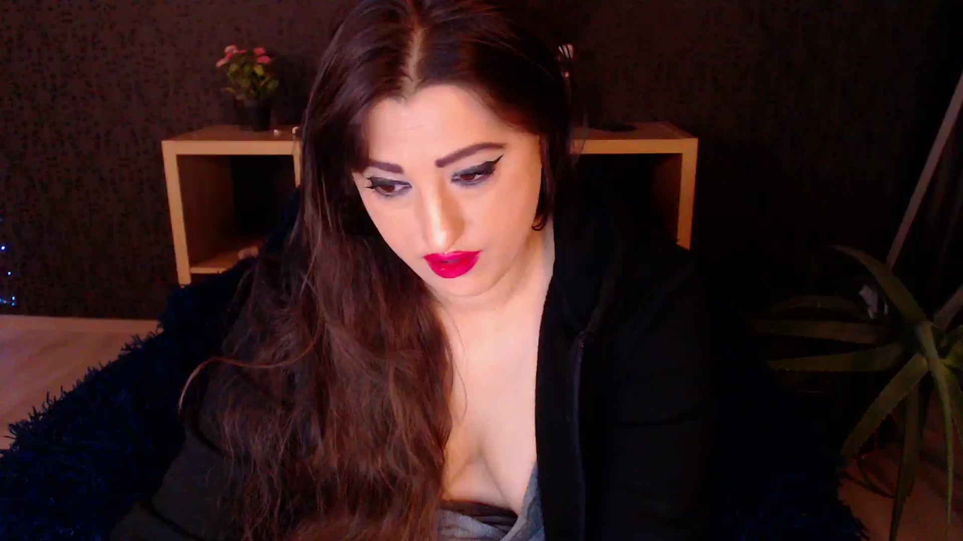 Gallery image thumbnail from HotRebbecca's myfreecams stream on, 11/24/2024, 01:12 image 2 of 20