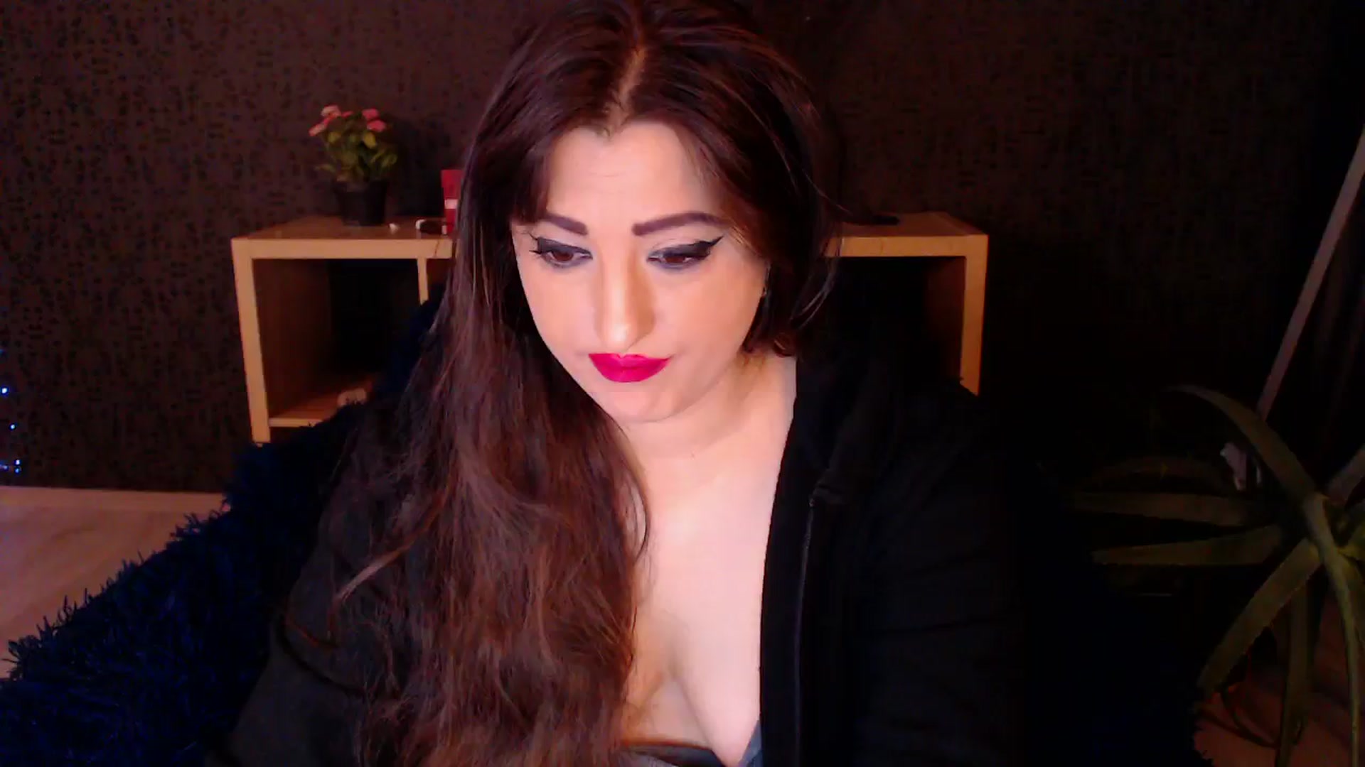 Gallery image thumbnail from HotRebbecca's myfreecams stream on, 11/24/2024, 01:12 image 19 of 20