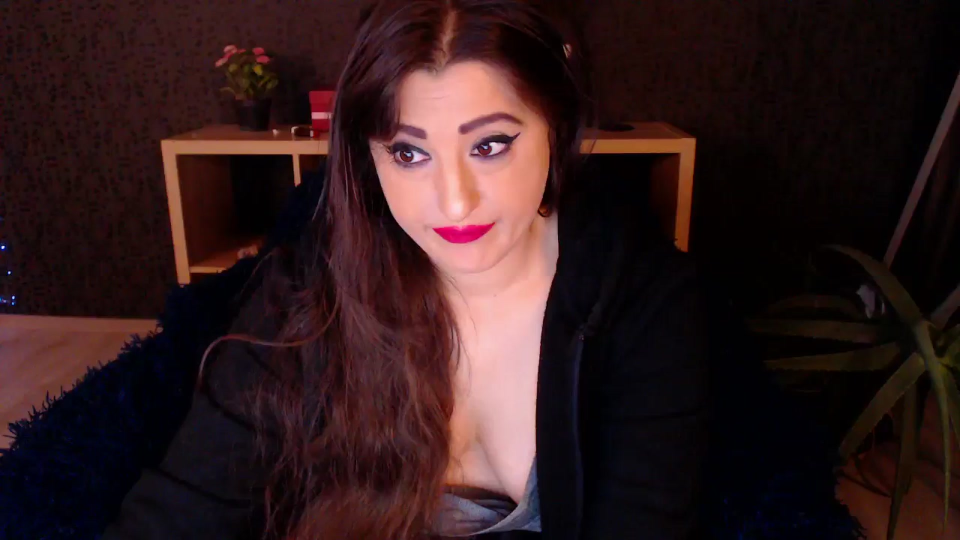 Gallery image thumbnail from HotRebbecca's myfreecams stream on, 11/24/2024, 01:12 image 7 of 20