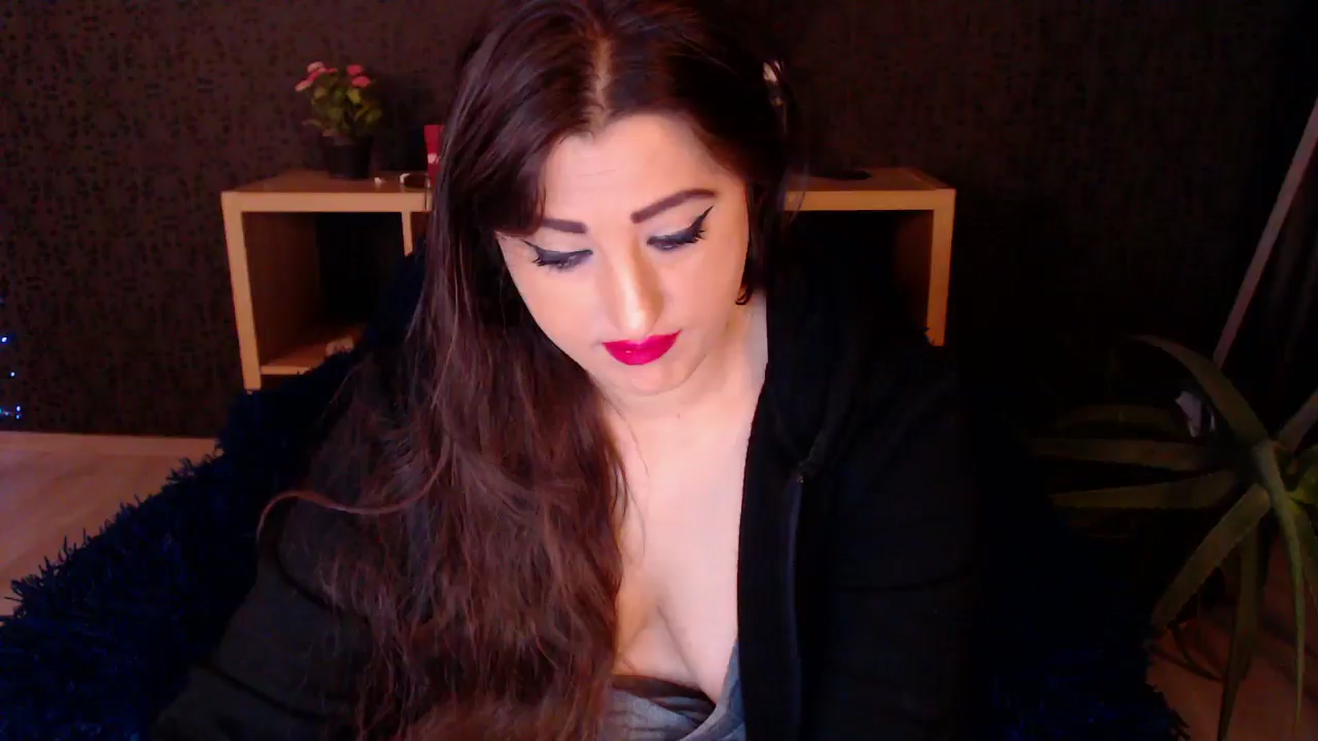 Gallery image thumbnail from HotRebbecca's myfreecams stream on, 11/24/2024, 01:12 image 6 of 20