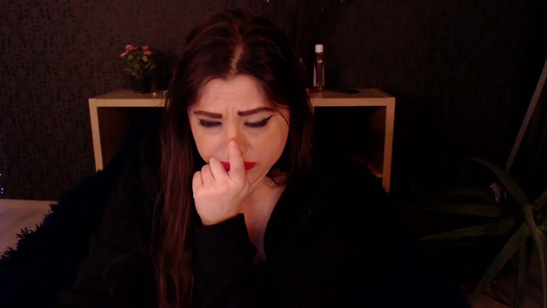 Gallery image thumbnail from HotRebbecca's myfreecams stream on, 11/24/2024, 03:14 image 11 of 20