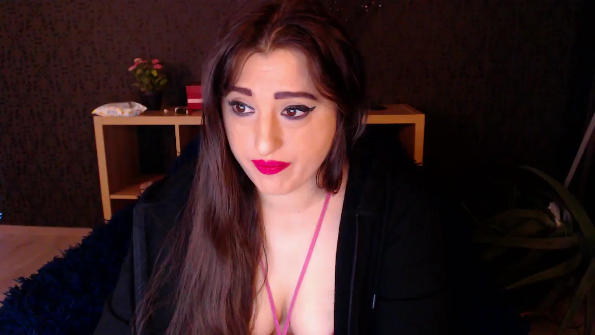 Gallery image thumbnail from HotRebbecca's myfreecams stream on, 11/25/2024, 01:37 image 19 of 20