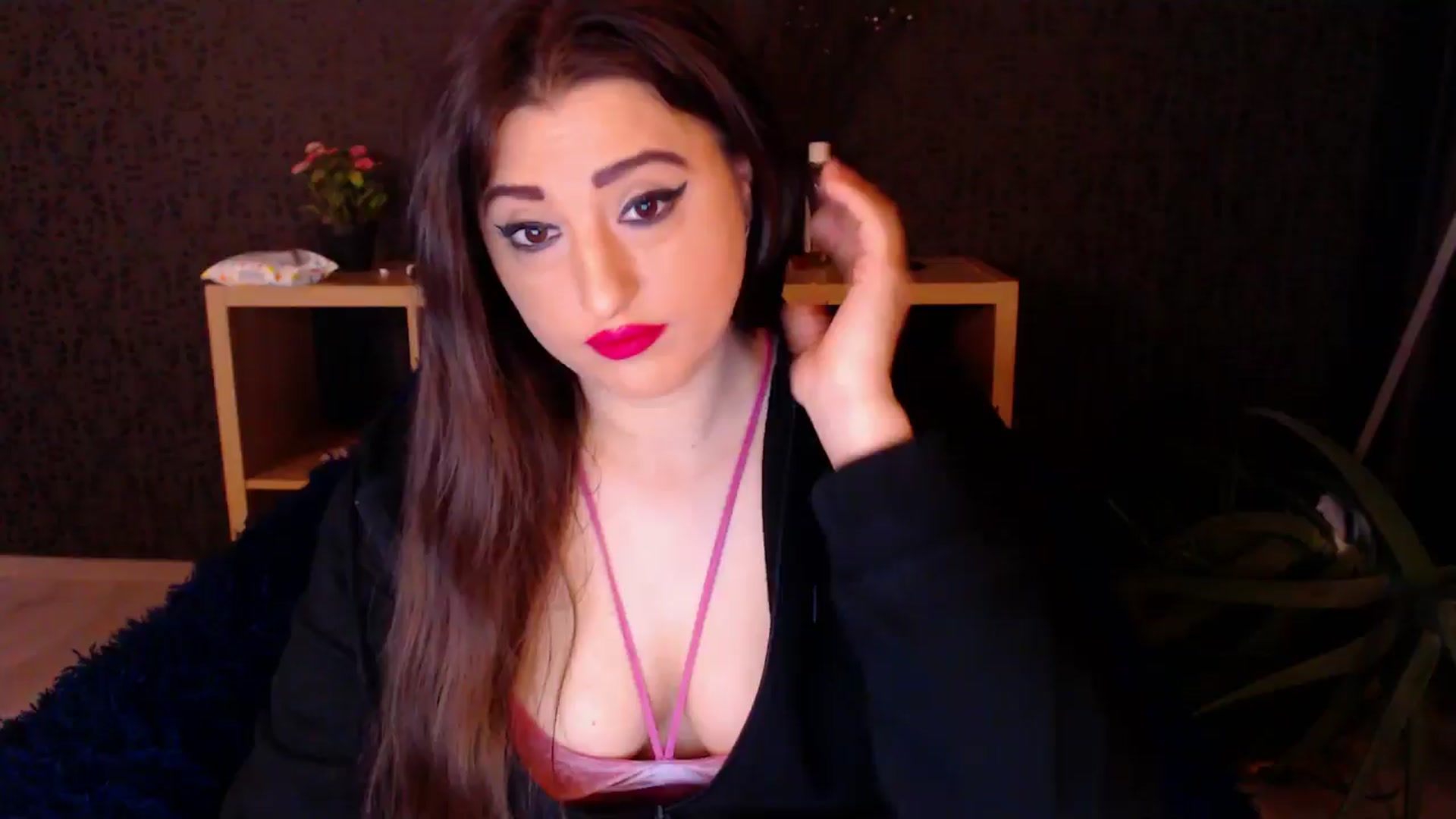 Gallery image thumbnail from HotRebbecca's myfreecams stream on, 11/25/2024, 01:37 image 2 of 20