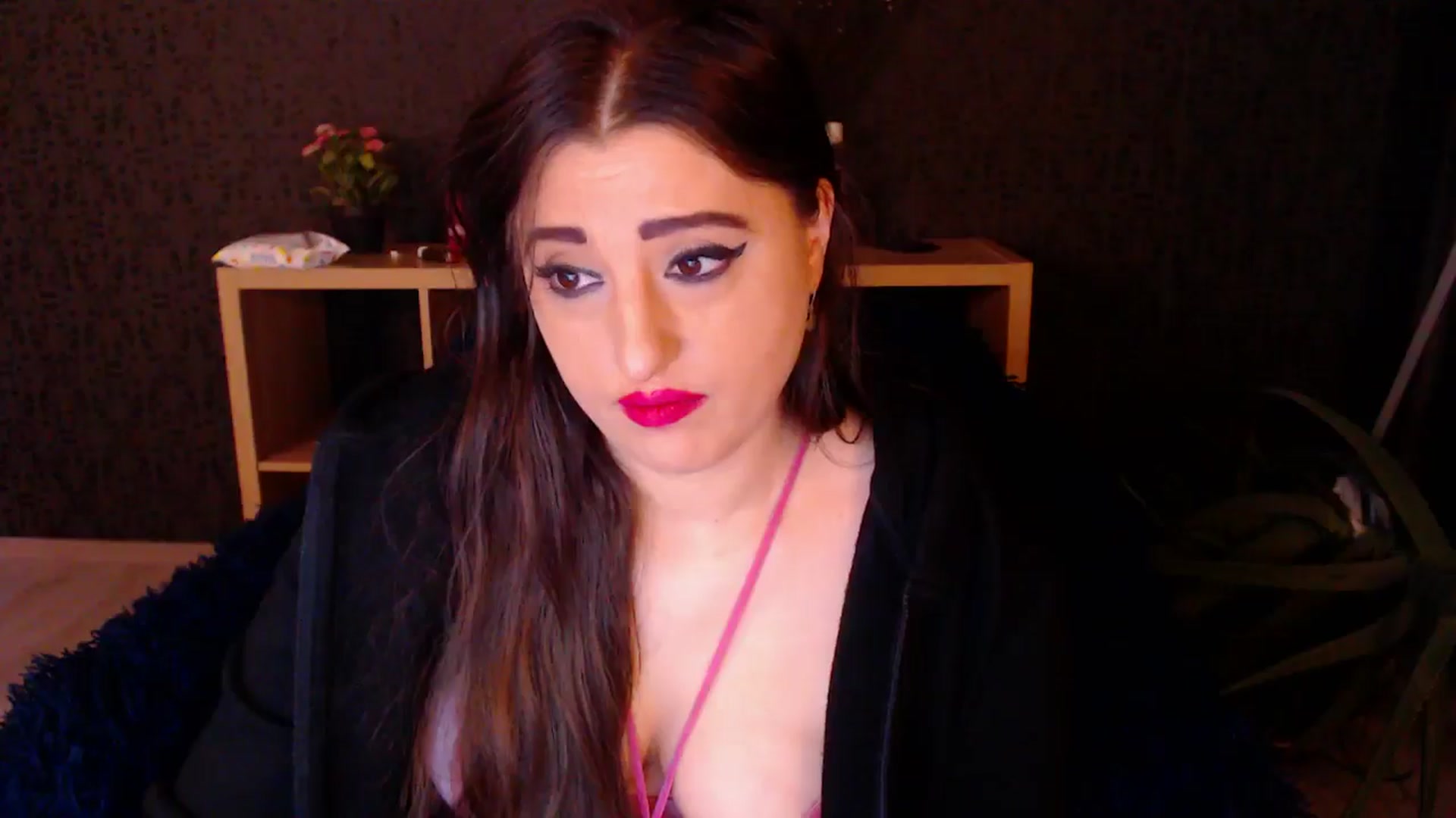 Gallery image thumbnail from HotRebbecca's myfreecams stream on, 11/25/2024, 02:45 image 11 of 20