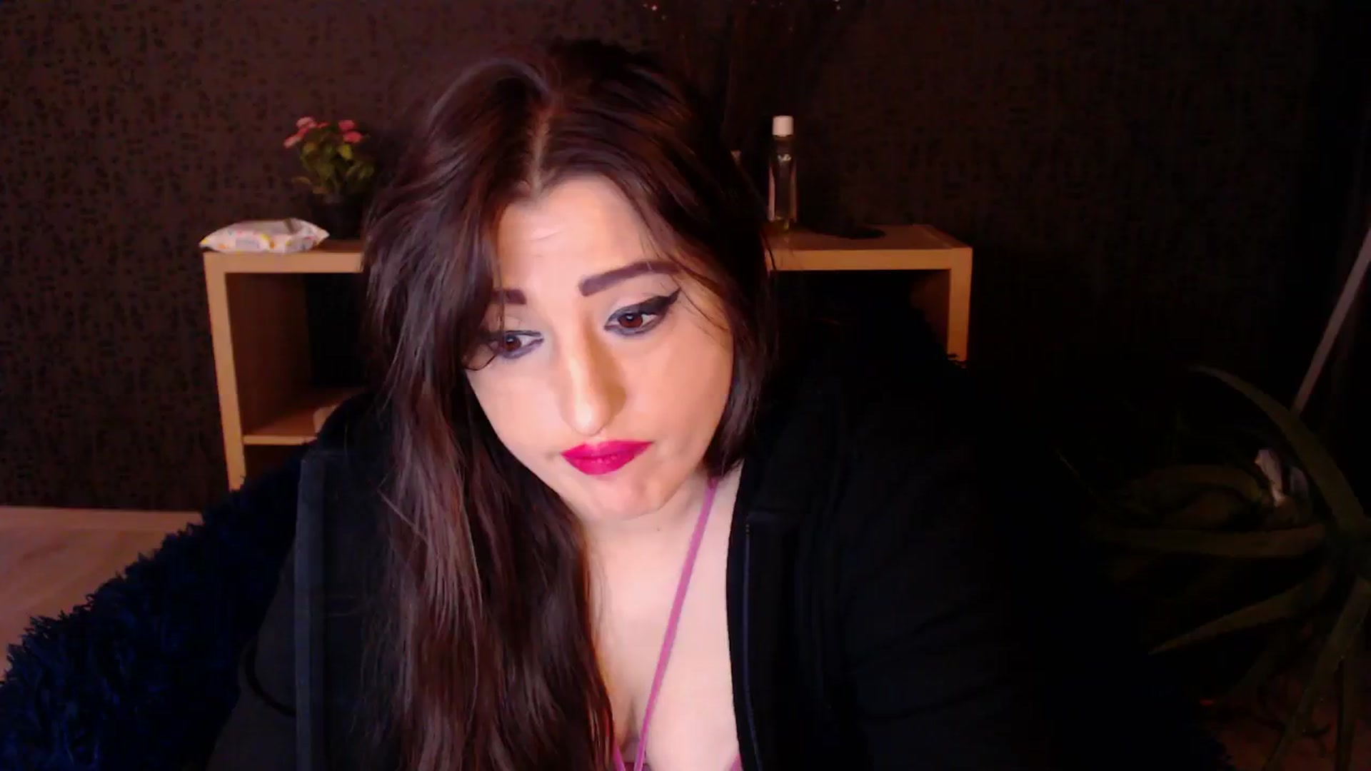 Gallery image thumbnail from HotRebbecca's myfreecams stream on, 11/25/2024, 02:45 image 9 of 20