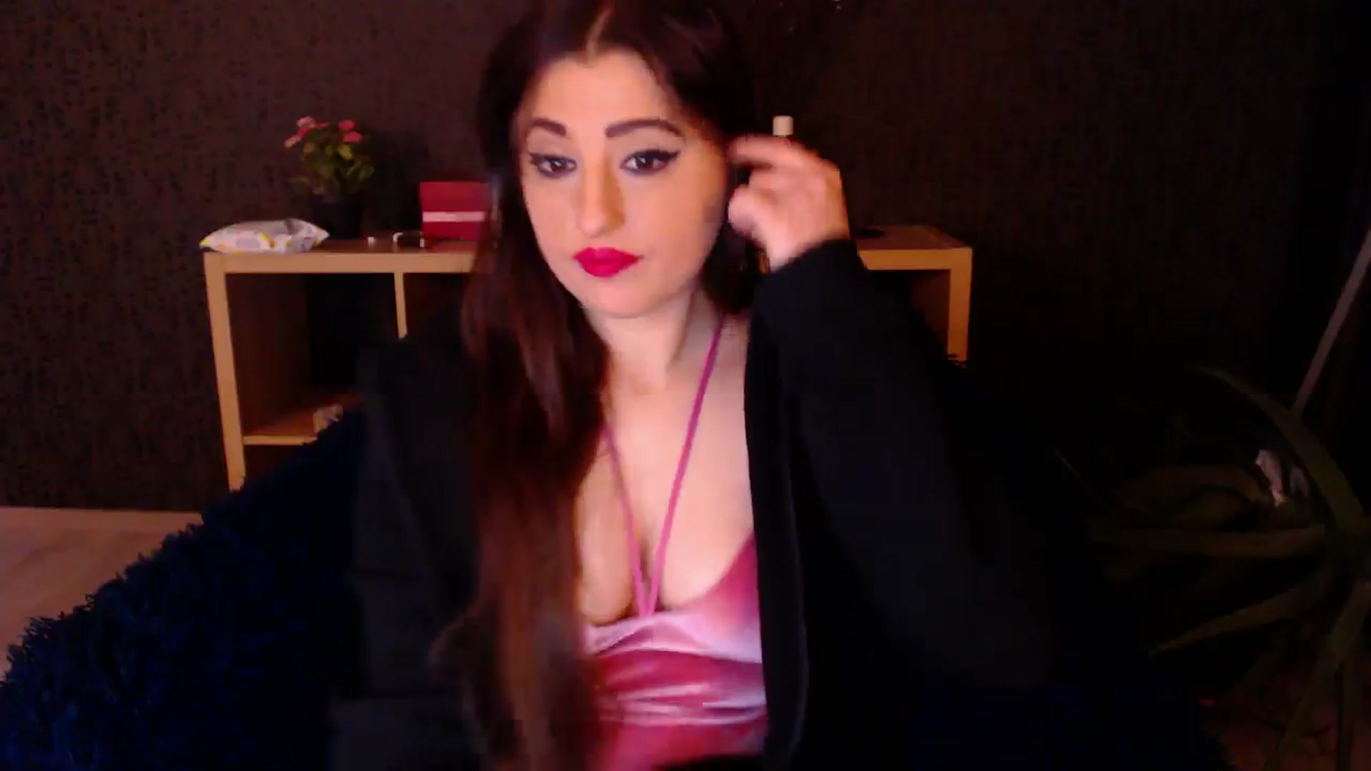Gallery image thumbnail from HotRebbecca's myfreecams stream on, 11/25/2024, 02:45 image 10 of 20