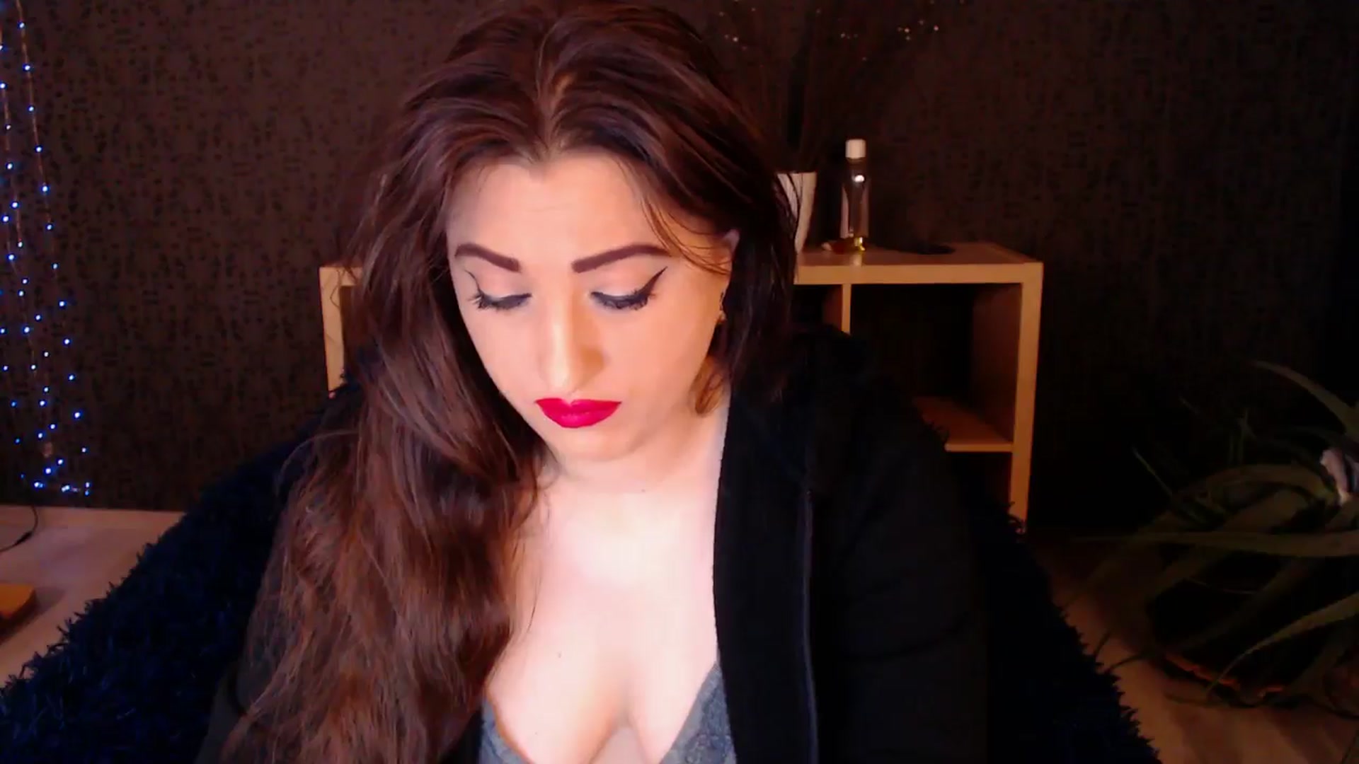 Gallery image thumbnail from HotRebbecca's myfreecams stream on, 11/26/2024, 24:00 image 15 of 20