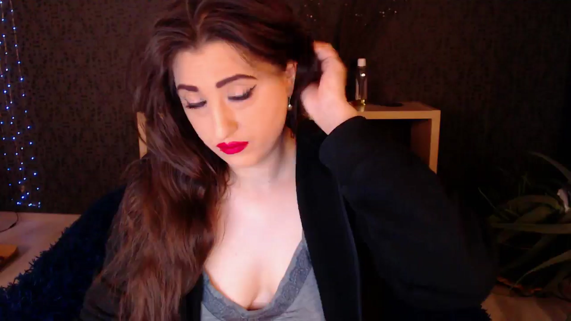 Gallery image thumbnail from HotRebbecca's myfreecams stream on, 11/26/2024, 24:00 image 14 of 20